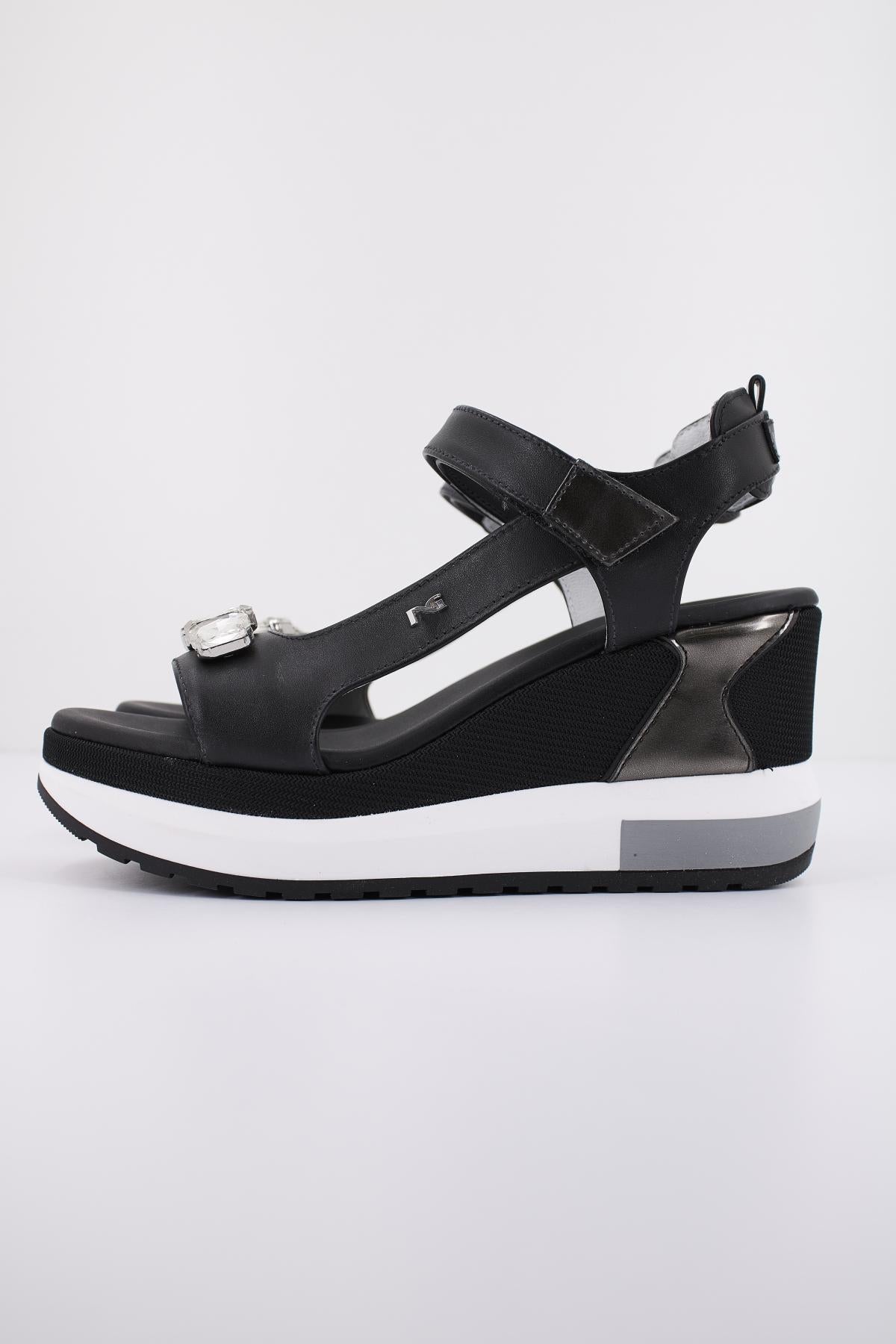 NERO GIARDINI ED en color NEGRO (1)