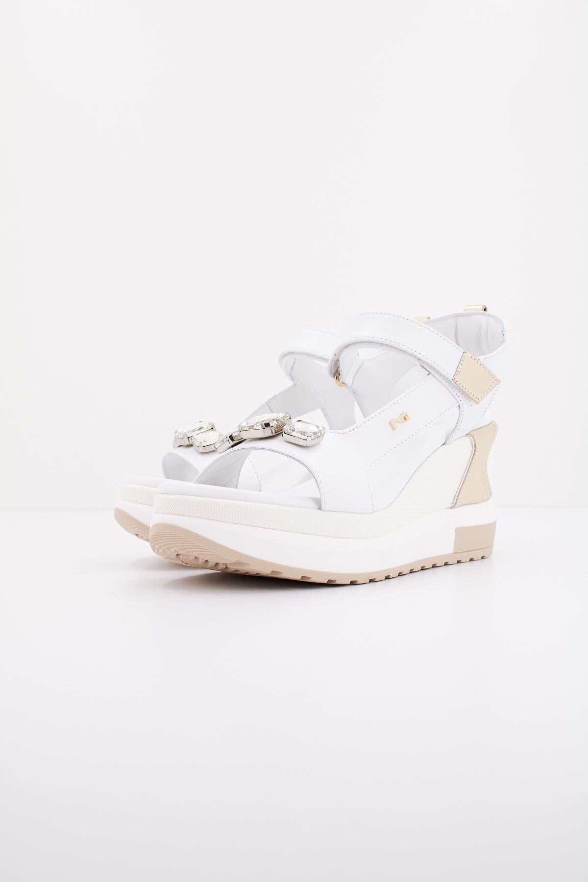 NERO GIARDINI ED en color BLANCO (2)