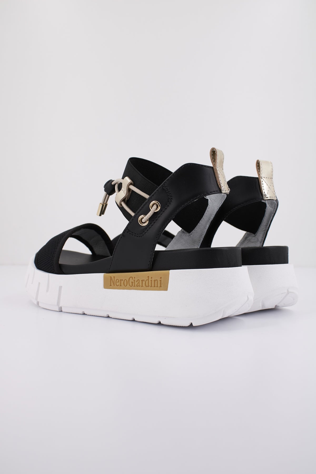 NERO GIARDINI ED en color NEGRO (3)