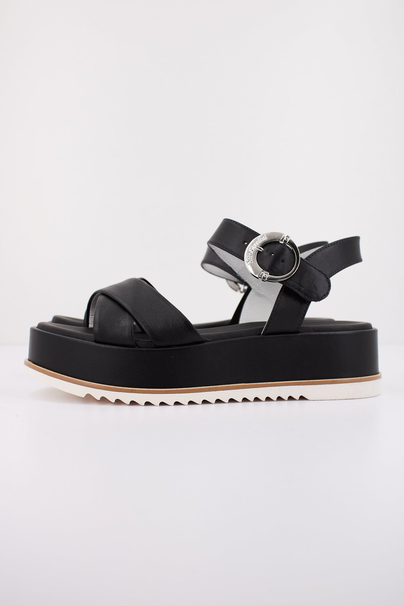 NERO GIARDINI ED en color NEGRO (1)