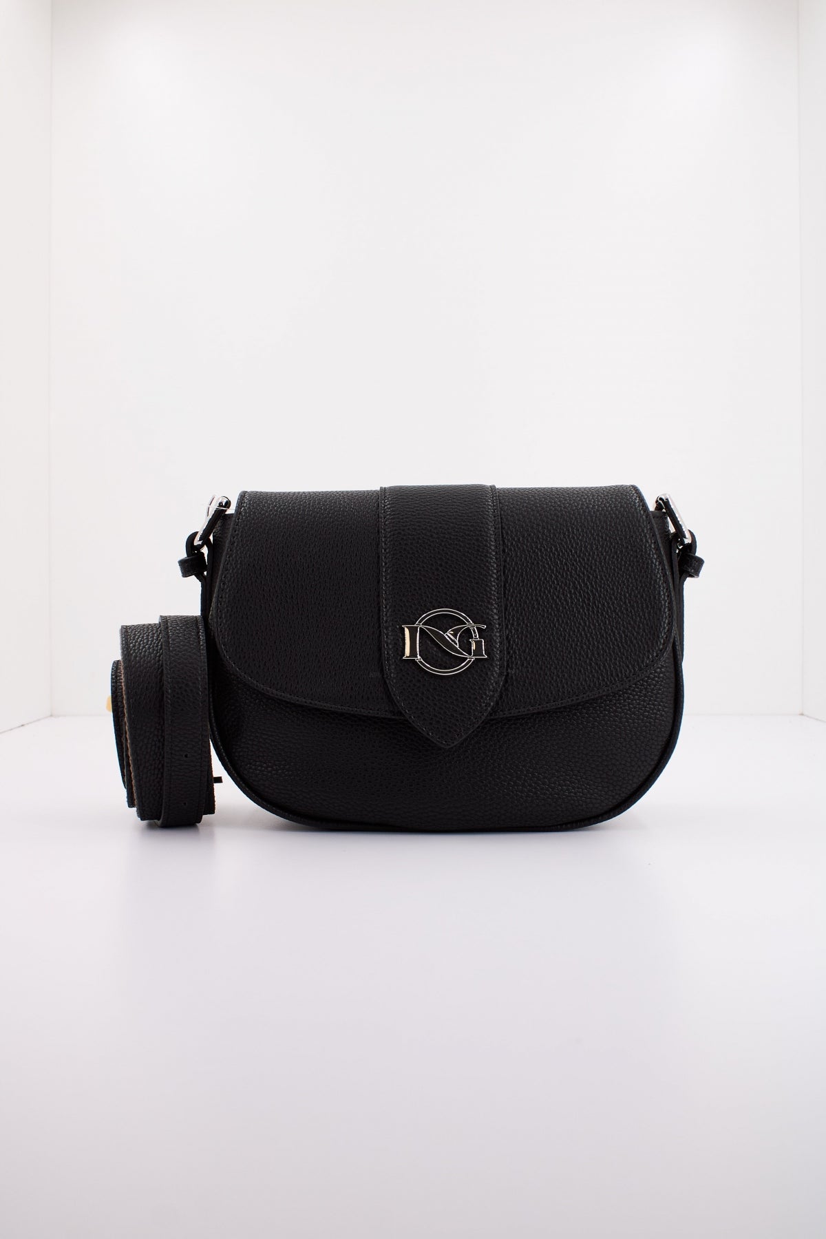 NERO GIARDINI ID en color NEGRO (1)