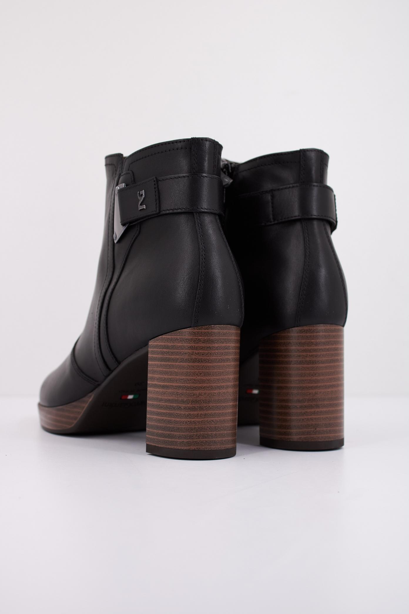NERO GIARDINI ID en color NEGRO (4)