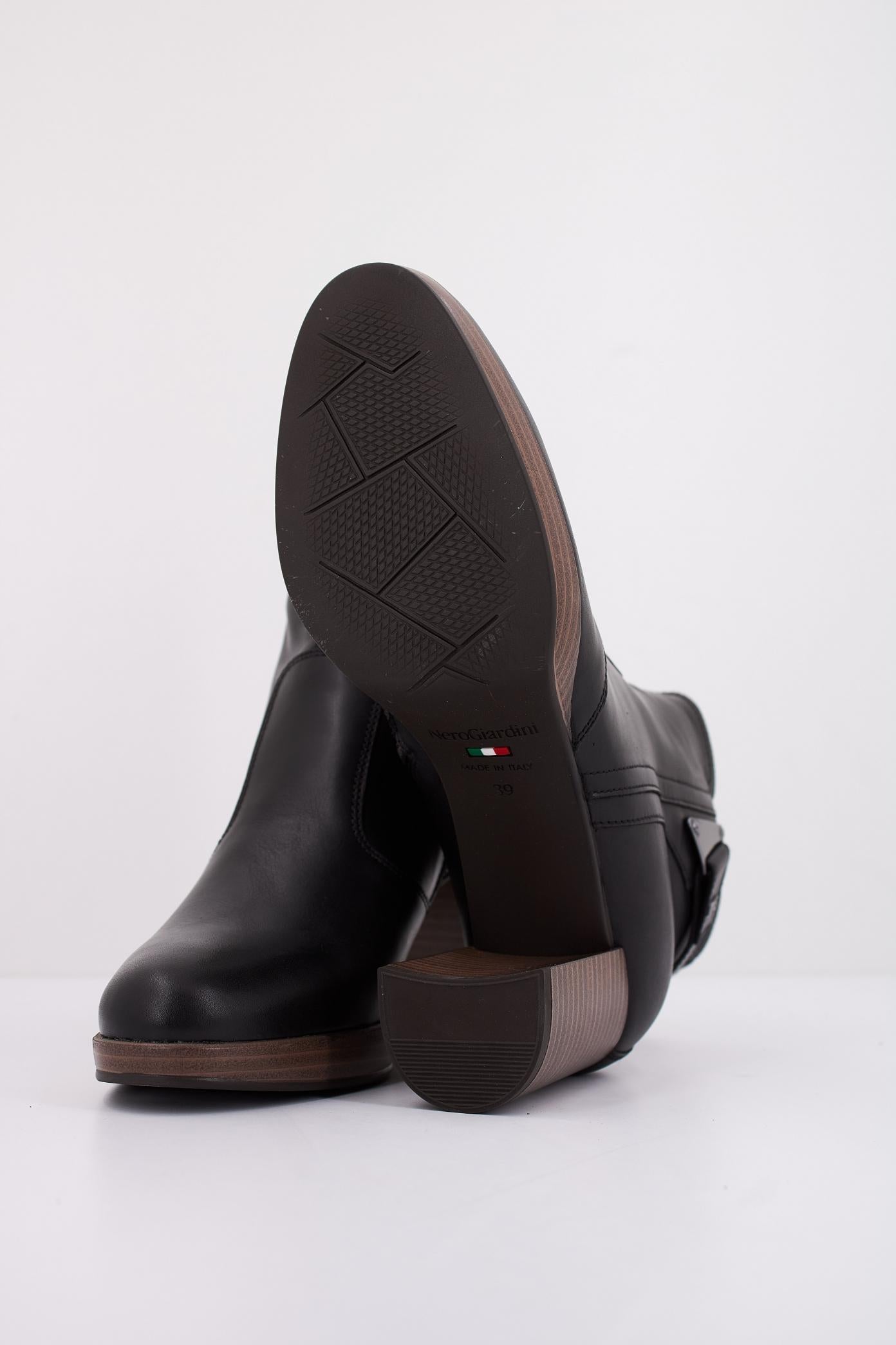 NERO GIARDINI ID en color NEGRO (5)