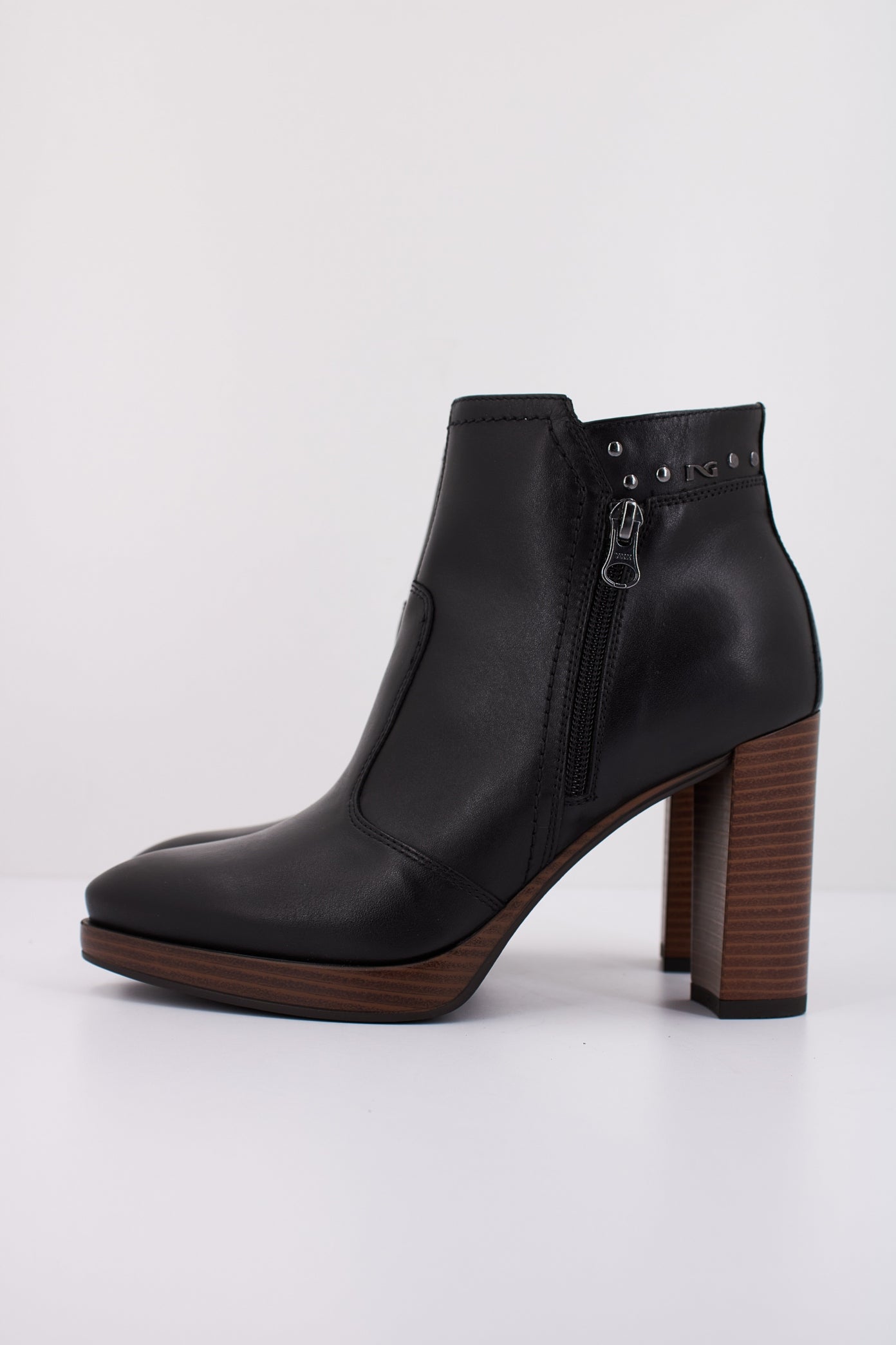 NERO GIARDINI ID en color NEGRO (1)