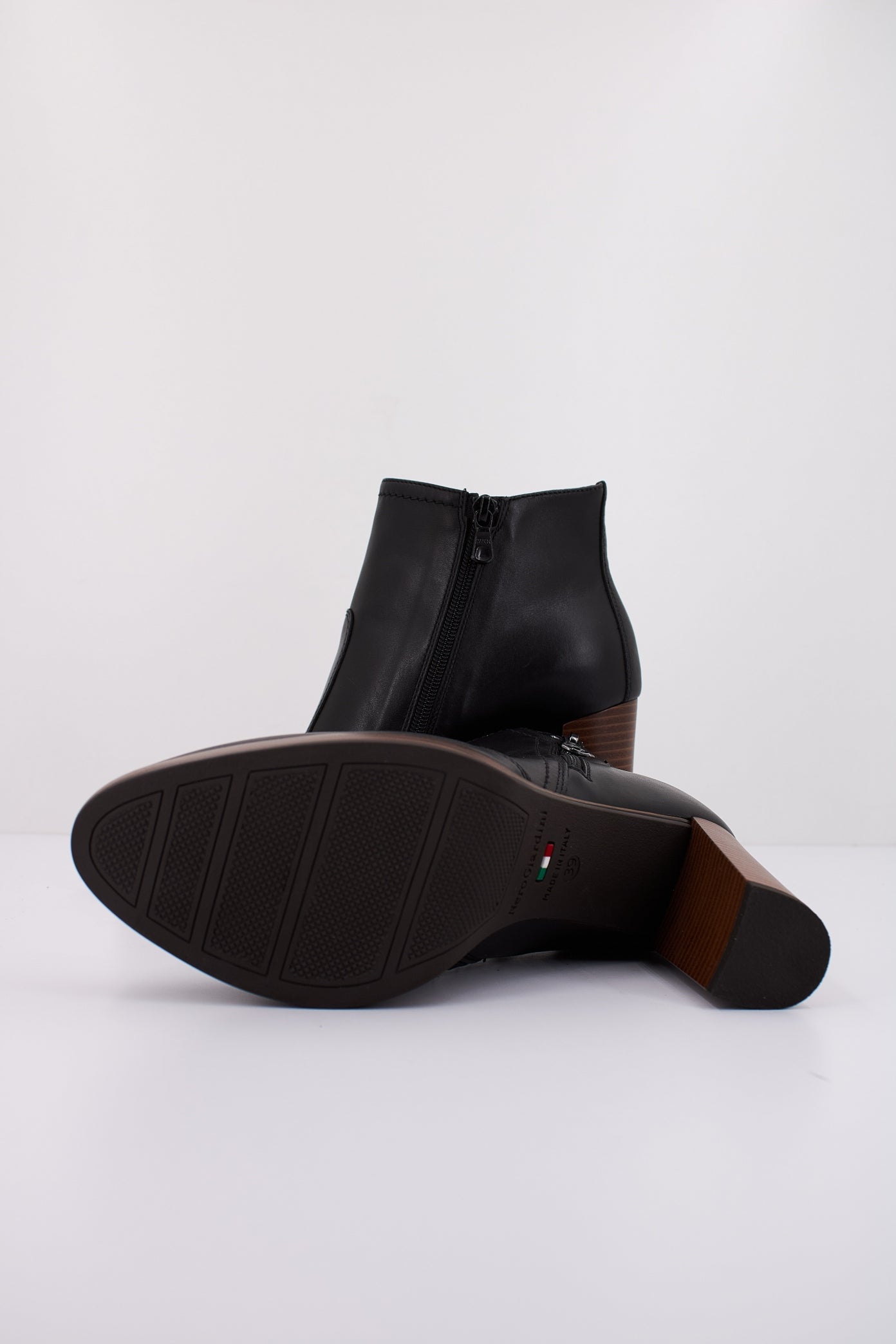 NERO GIARDINI ID en color NEGRO (5)