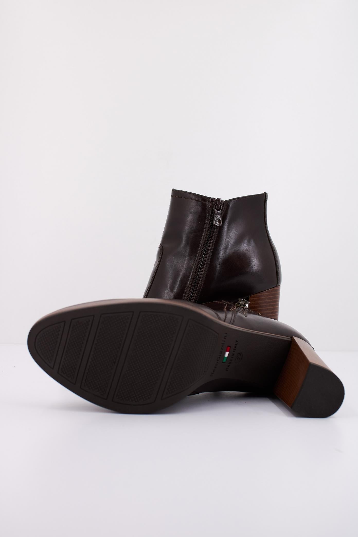 NERO GIARDINI ID en color MARRON (5)