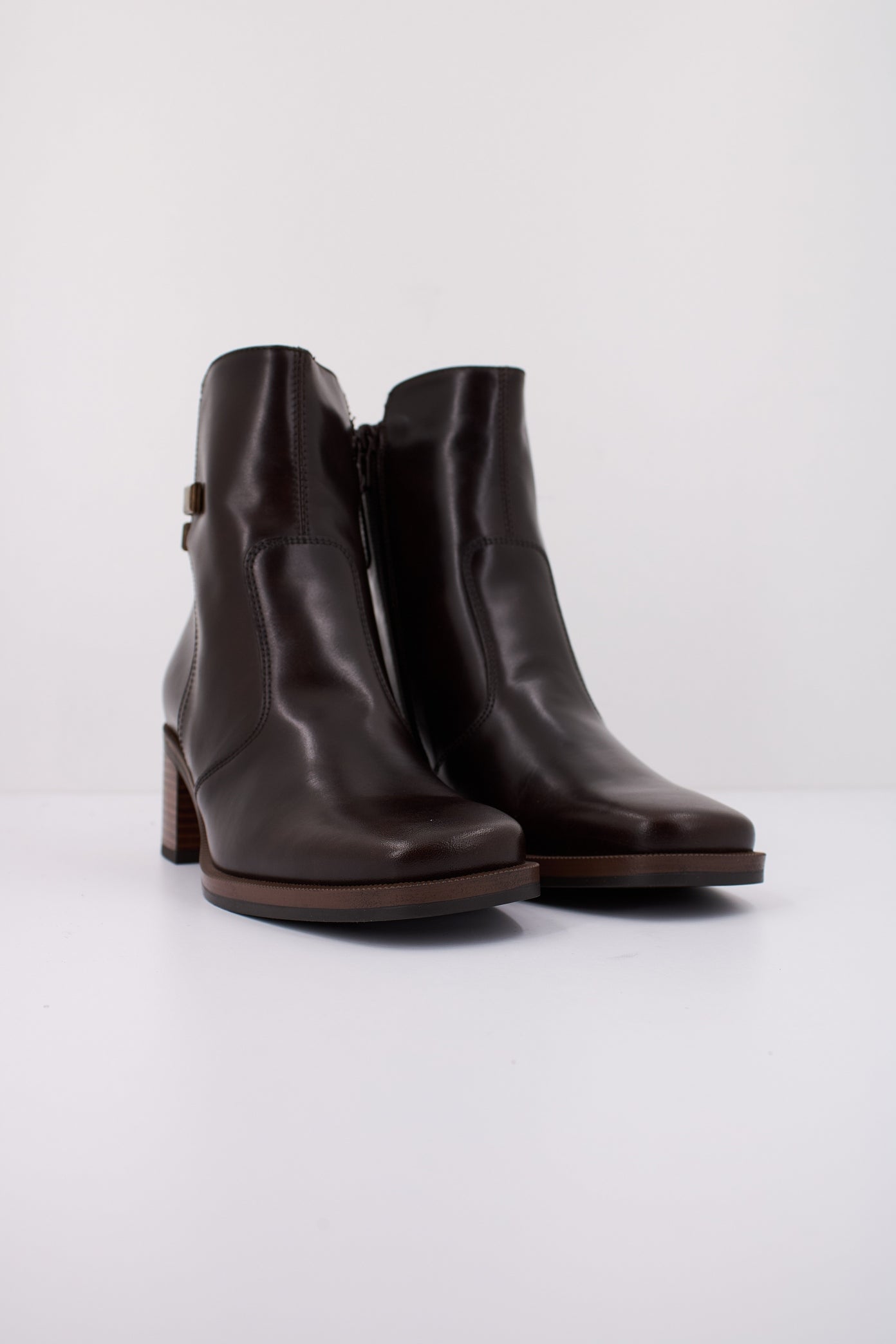 NERO GIARDINI en color MARRON (2)
