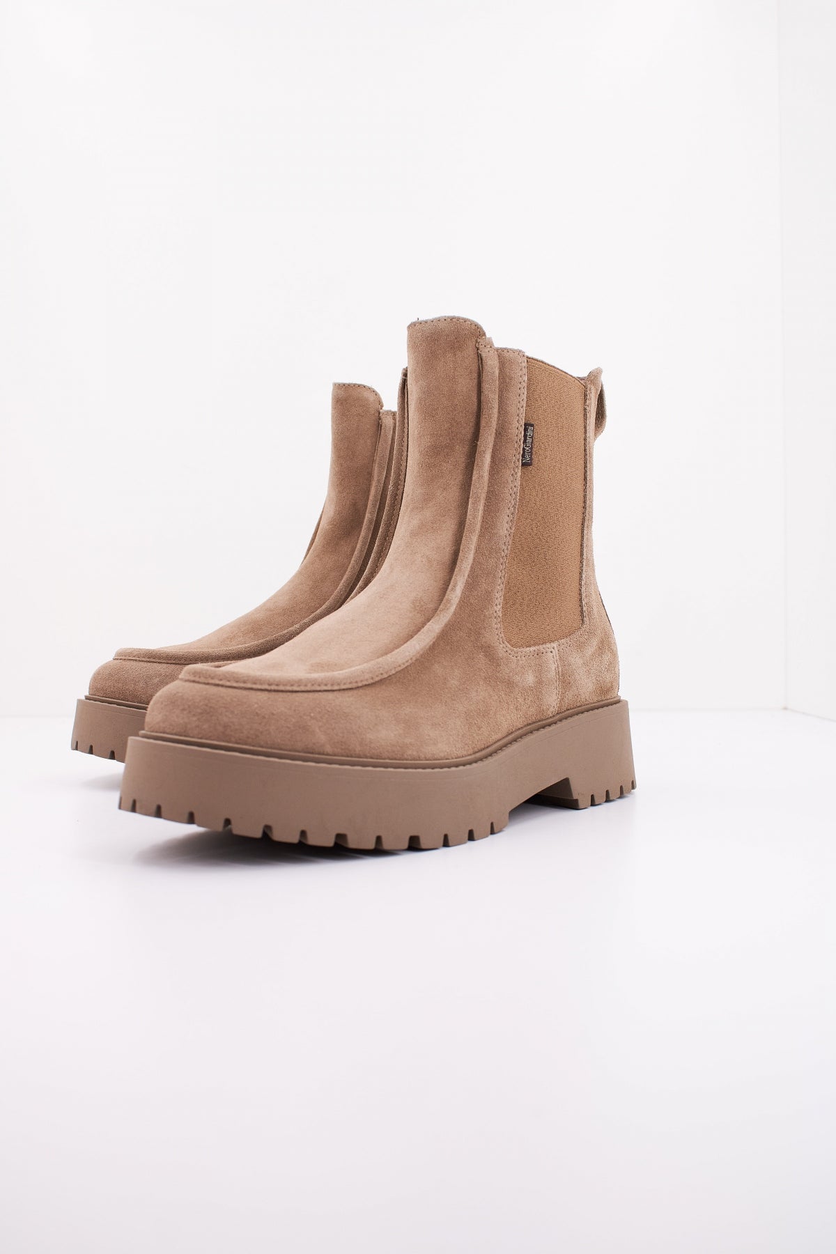 NERO GIARDINI ID en color MARRON CLARO (2)