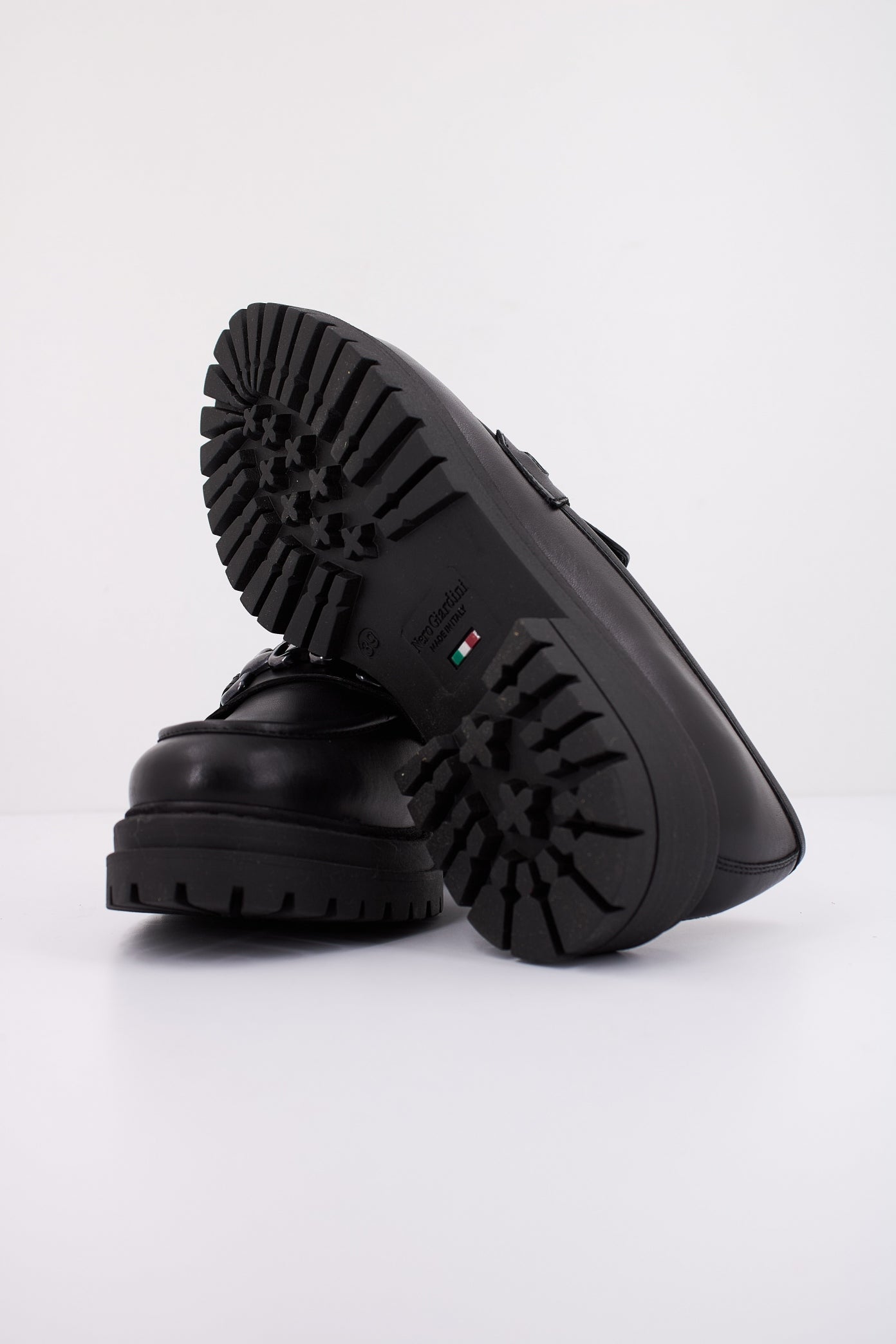 NERO GIARDINI ID en color NEGRO (5)