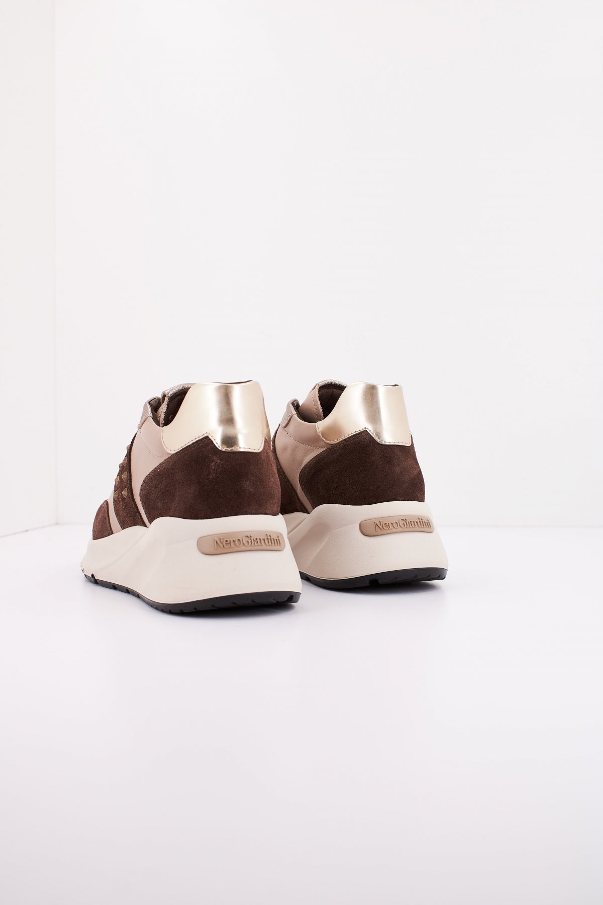 NERO GIARDINI ID en color MARRON (4)