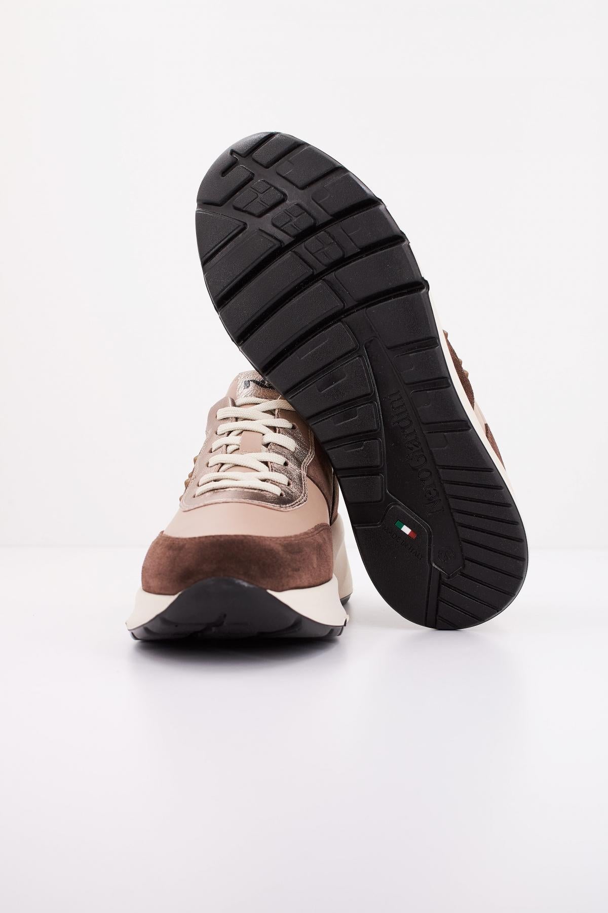 NERO GIARDINI ID en color MARRON (5)