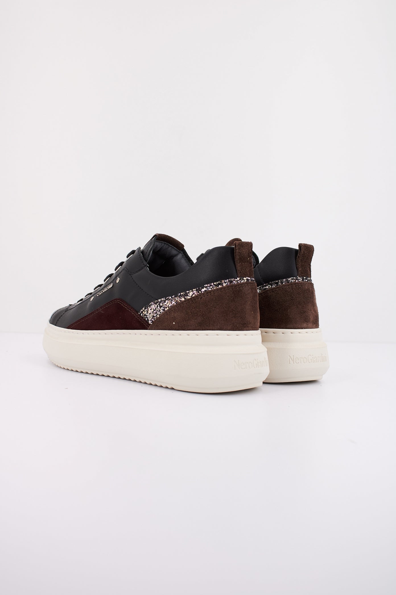 NERO GIARDINI ID en color NEGRO (4)