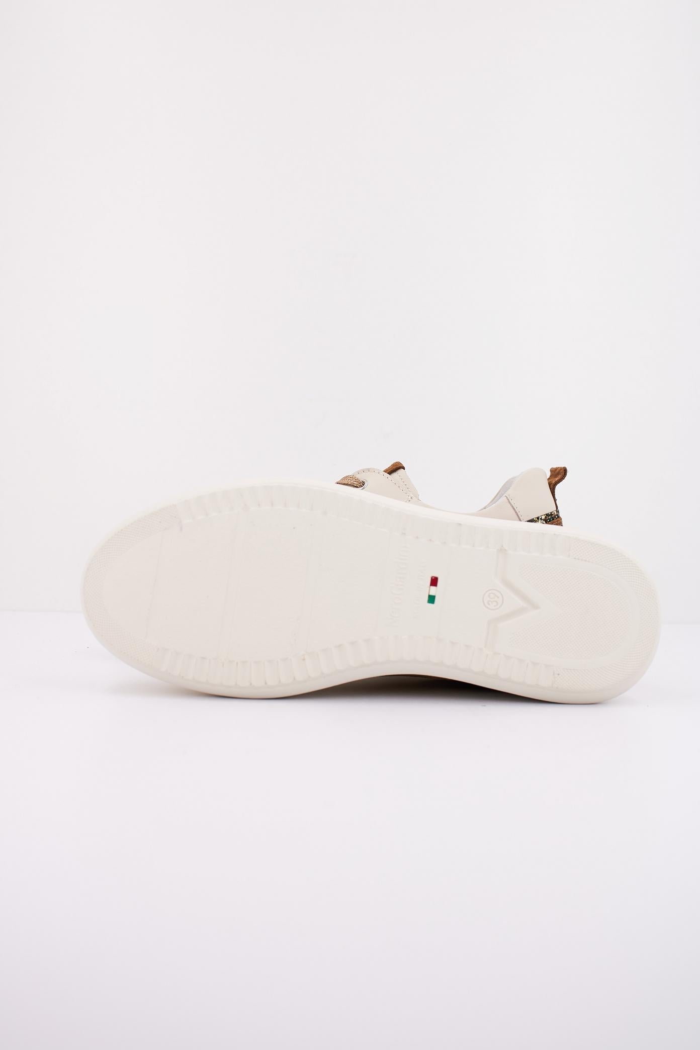 NERO GIARDINI ID en color BEIS (5)