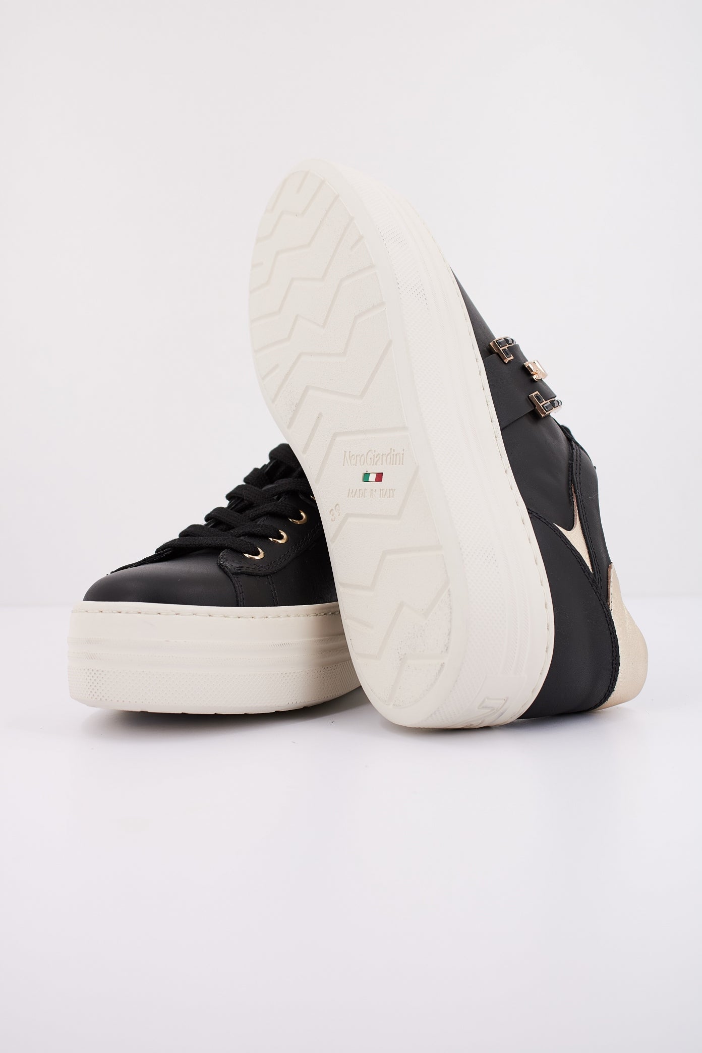 NERO GIARDINI ID en color NEGRO (5)