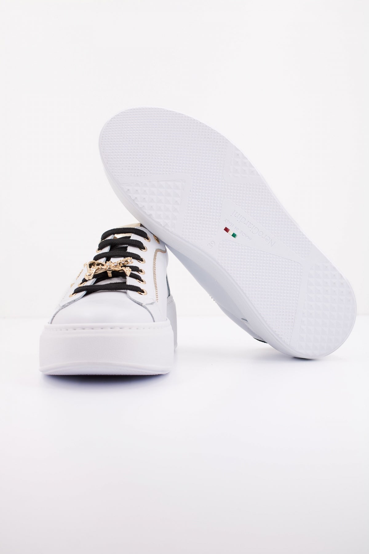 NERO GIARDINI ID en color BLANCO (5)