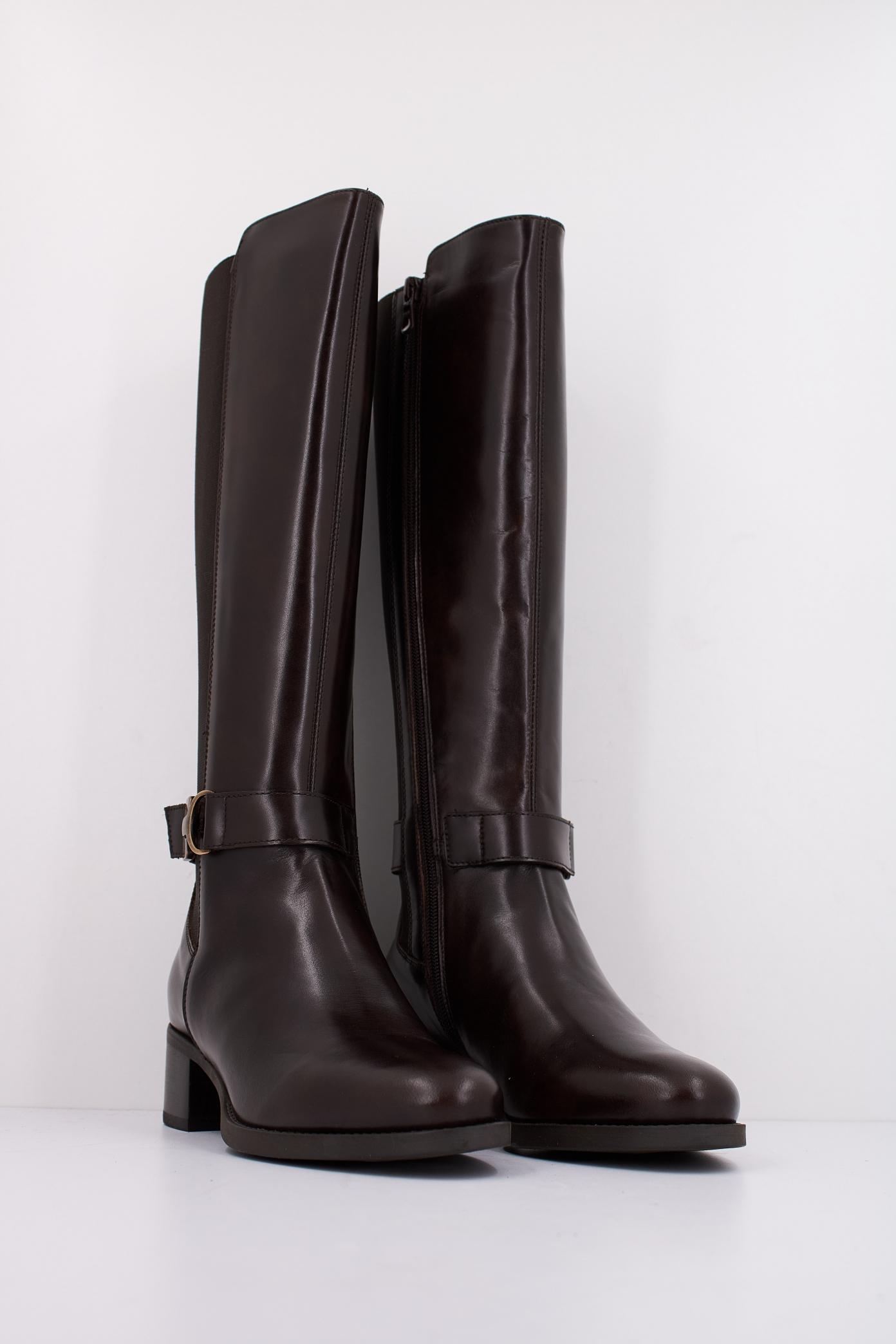 NERO GIARDINI ID en color MARRON (2)