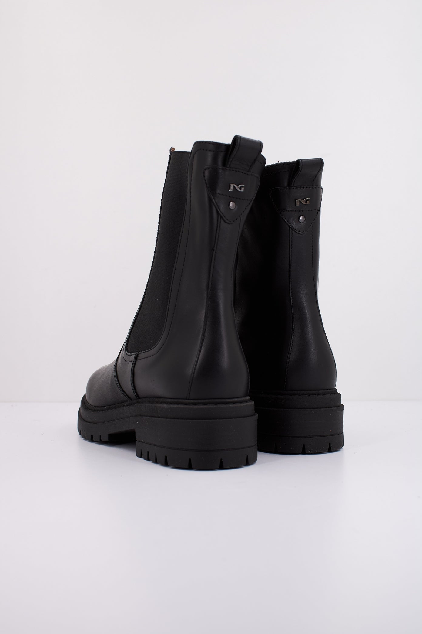 NERO GIARDINI ID en color NEGRO (4)