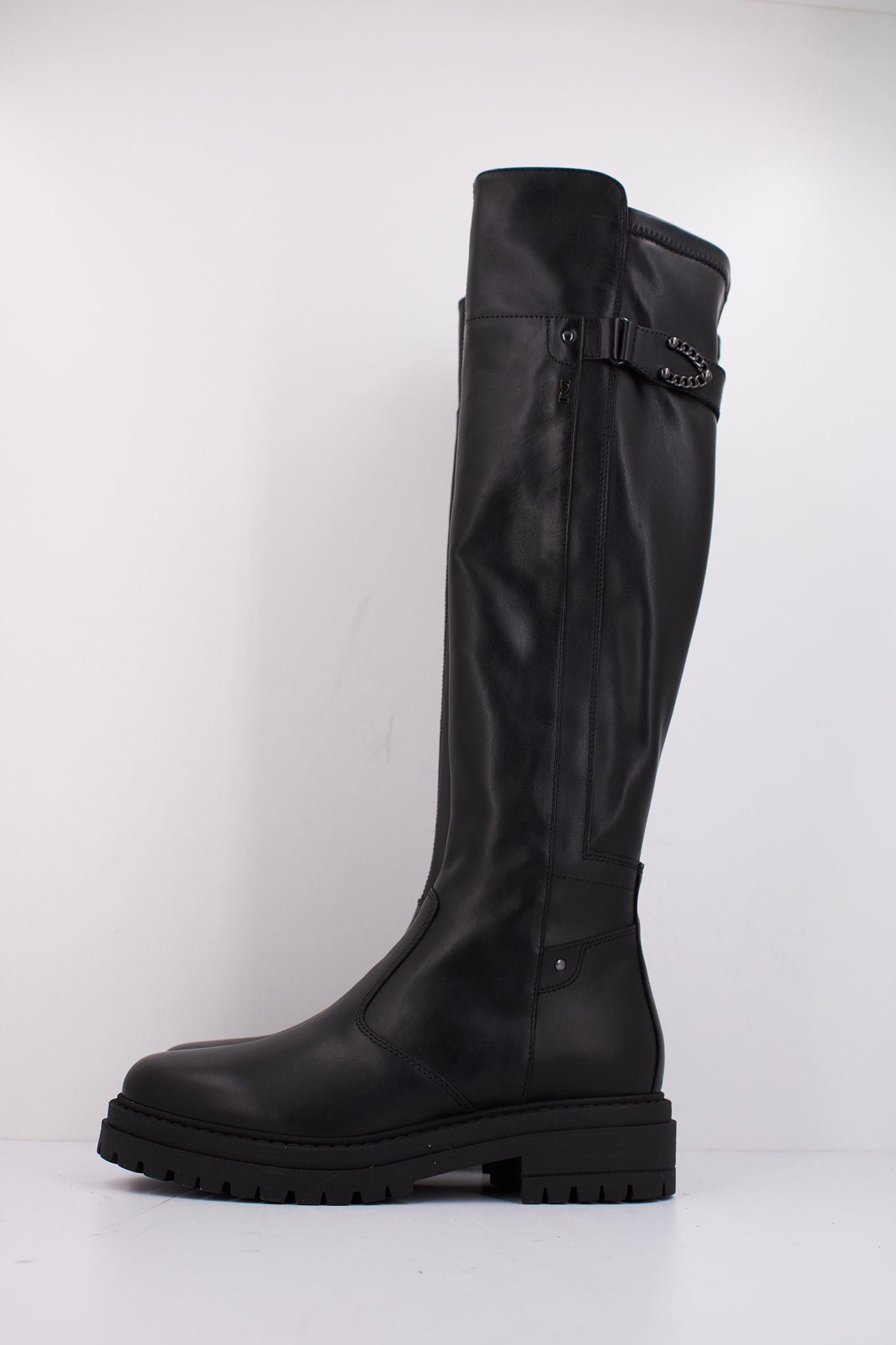 NERO GIARDINI ID en color NEGRO (1)