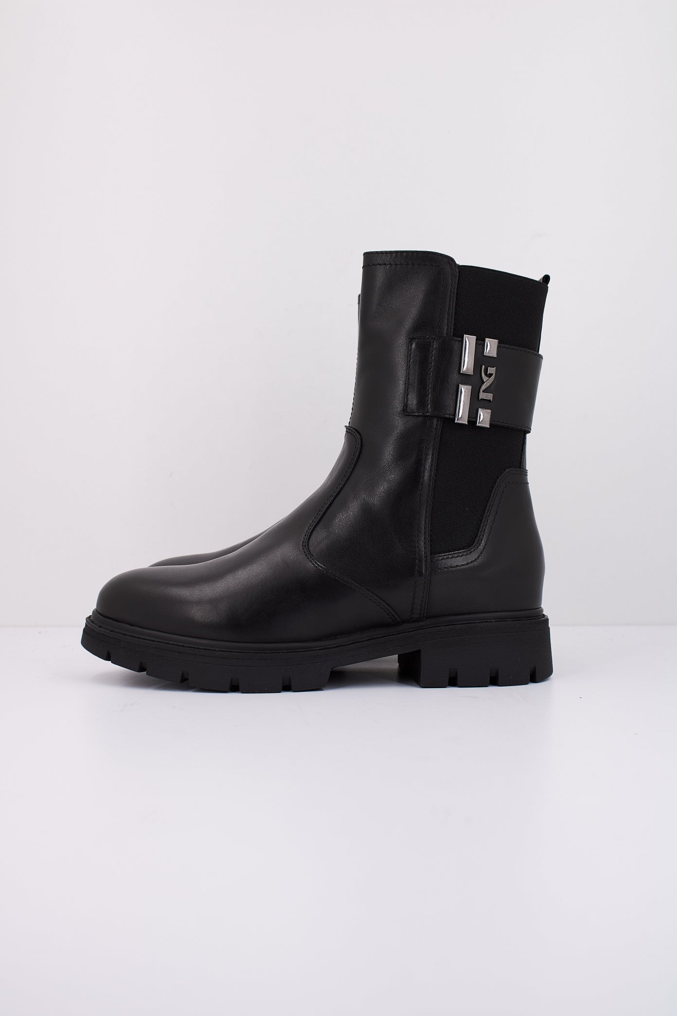 NERO GIARDINI ID en color NEGRO (1)