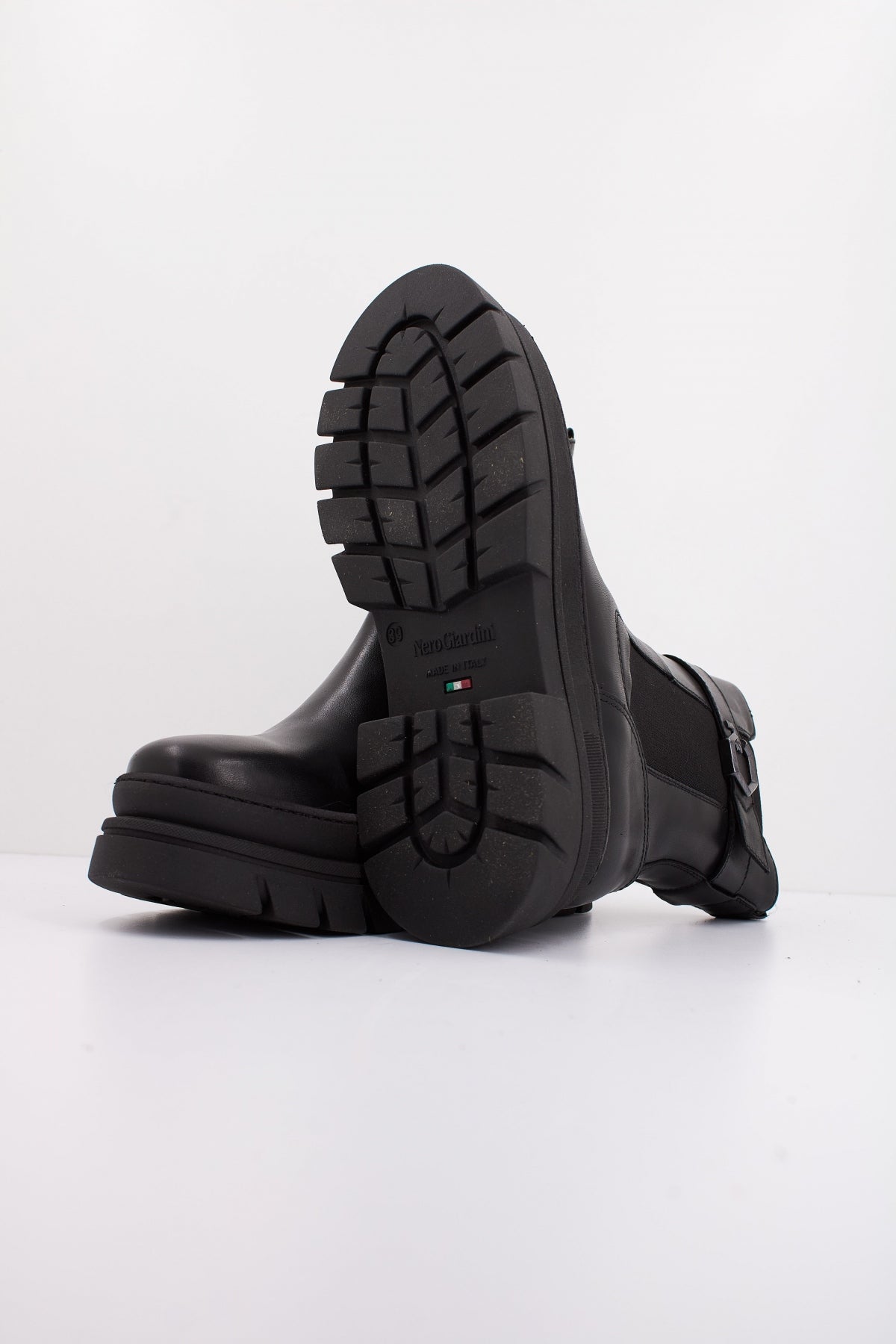 NERO GIARDINI ID en color NEGRO (5)