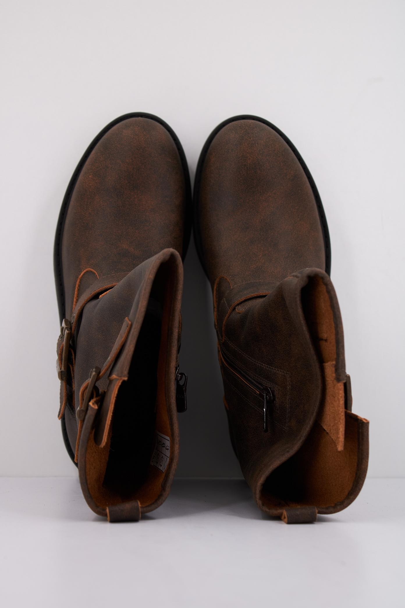 NERO GIARDINI ID en color MARRON (3)