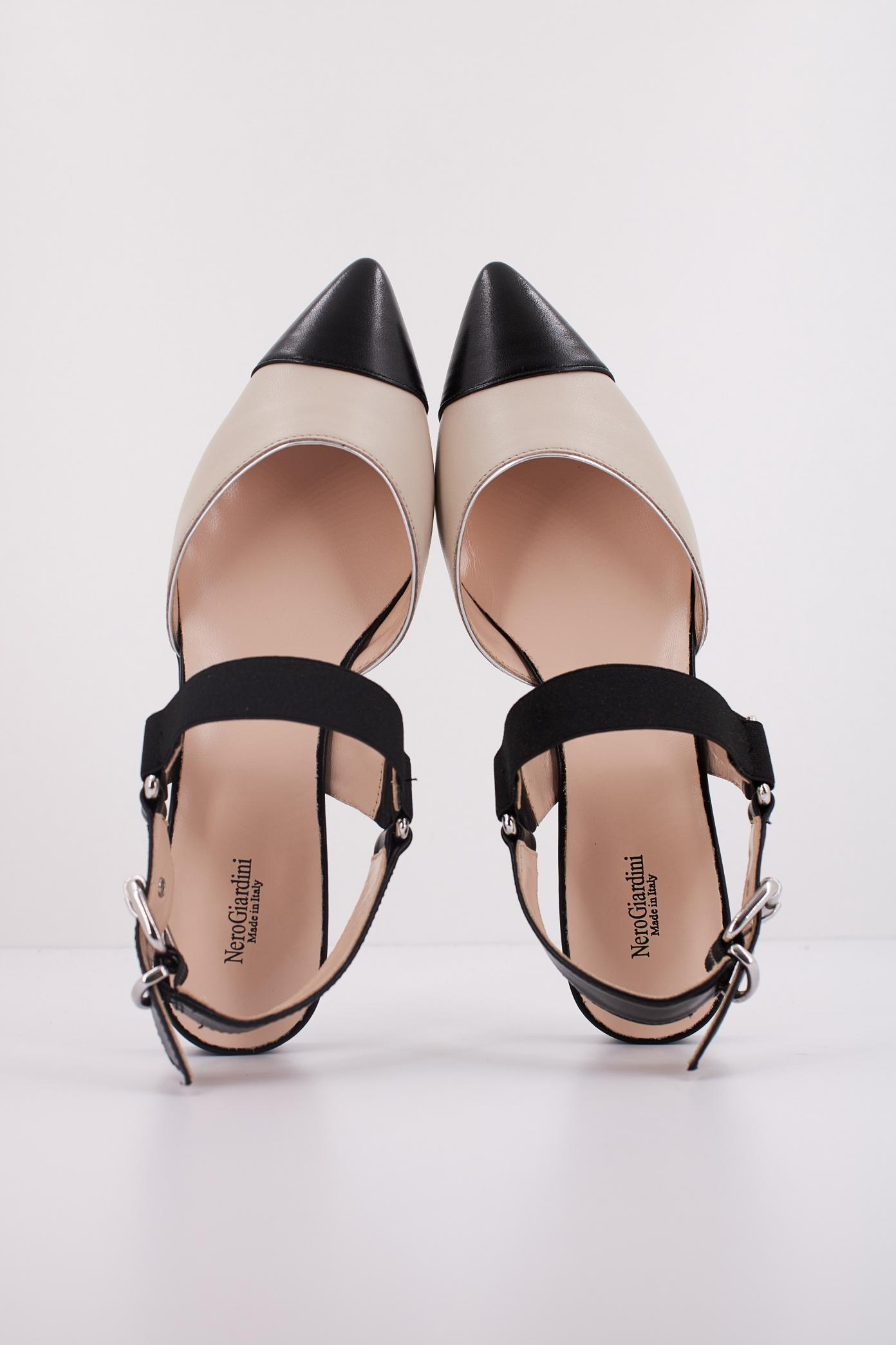 NERO GIARDINI ED en color NEGRO (3)