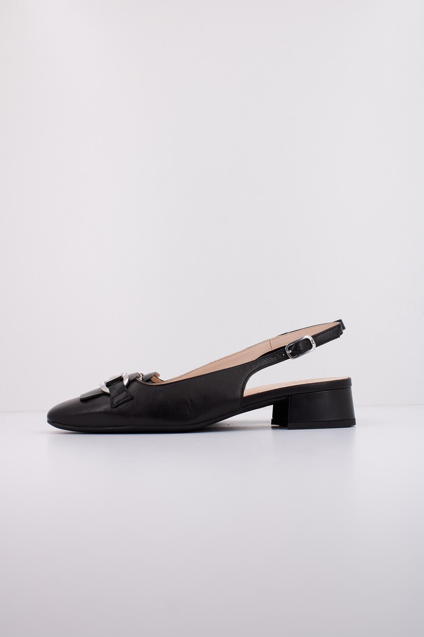 NERO GIARDINI en color NEGRO (1)
