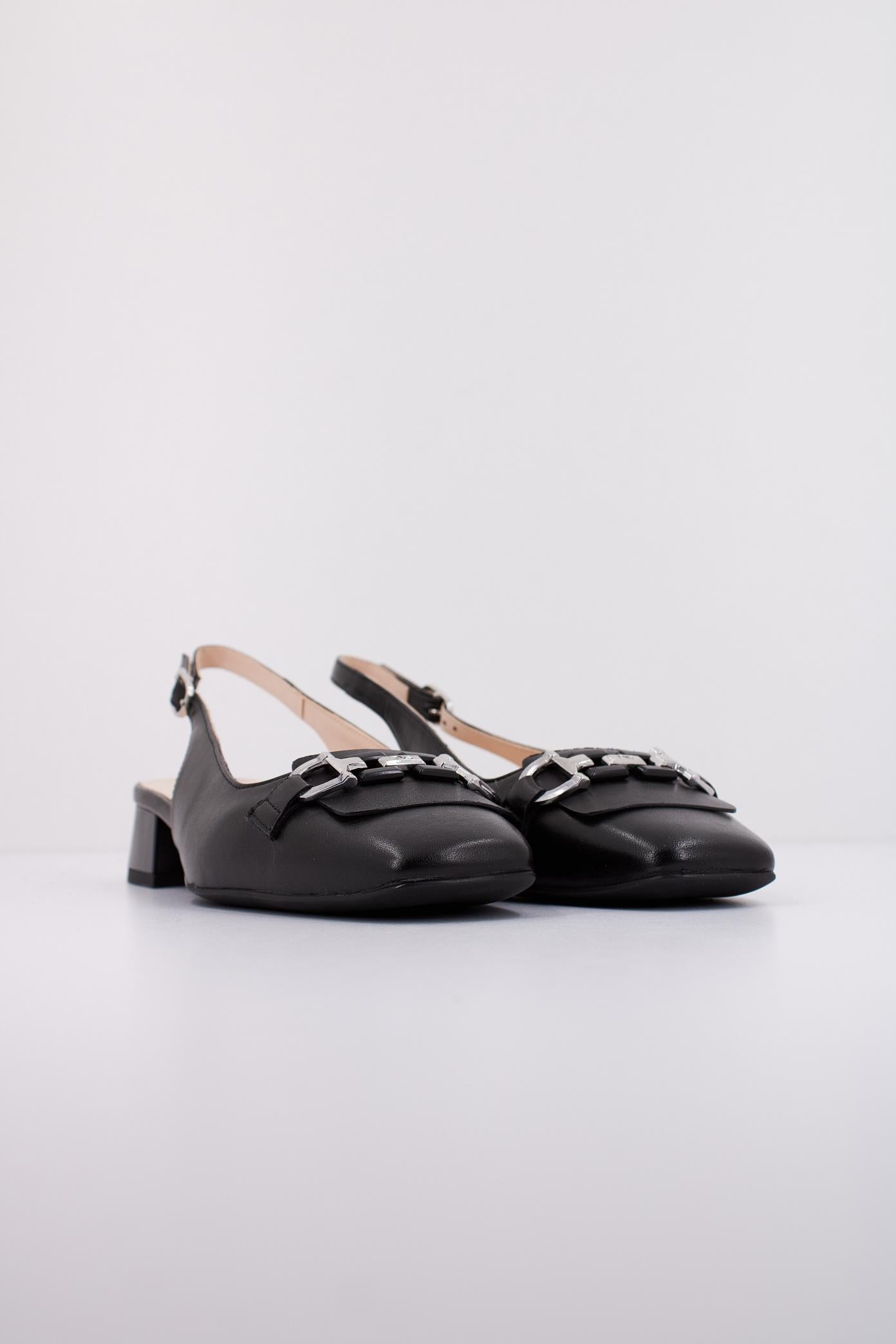 NERO GIARDINI en color NEGRO (2)