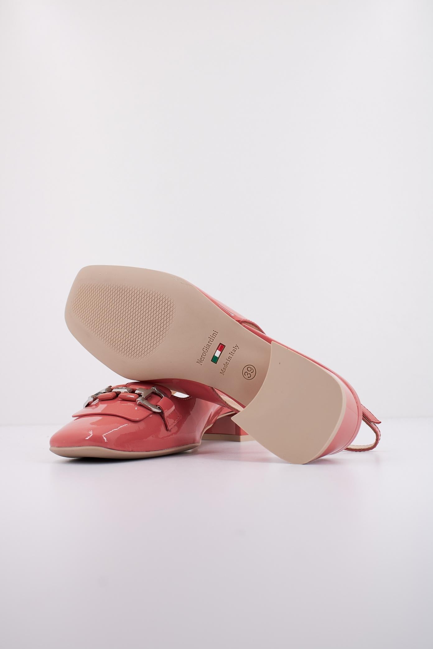 NERO GIARDINI ED en color NUDE (5)