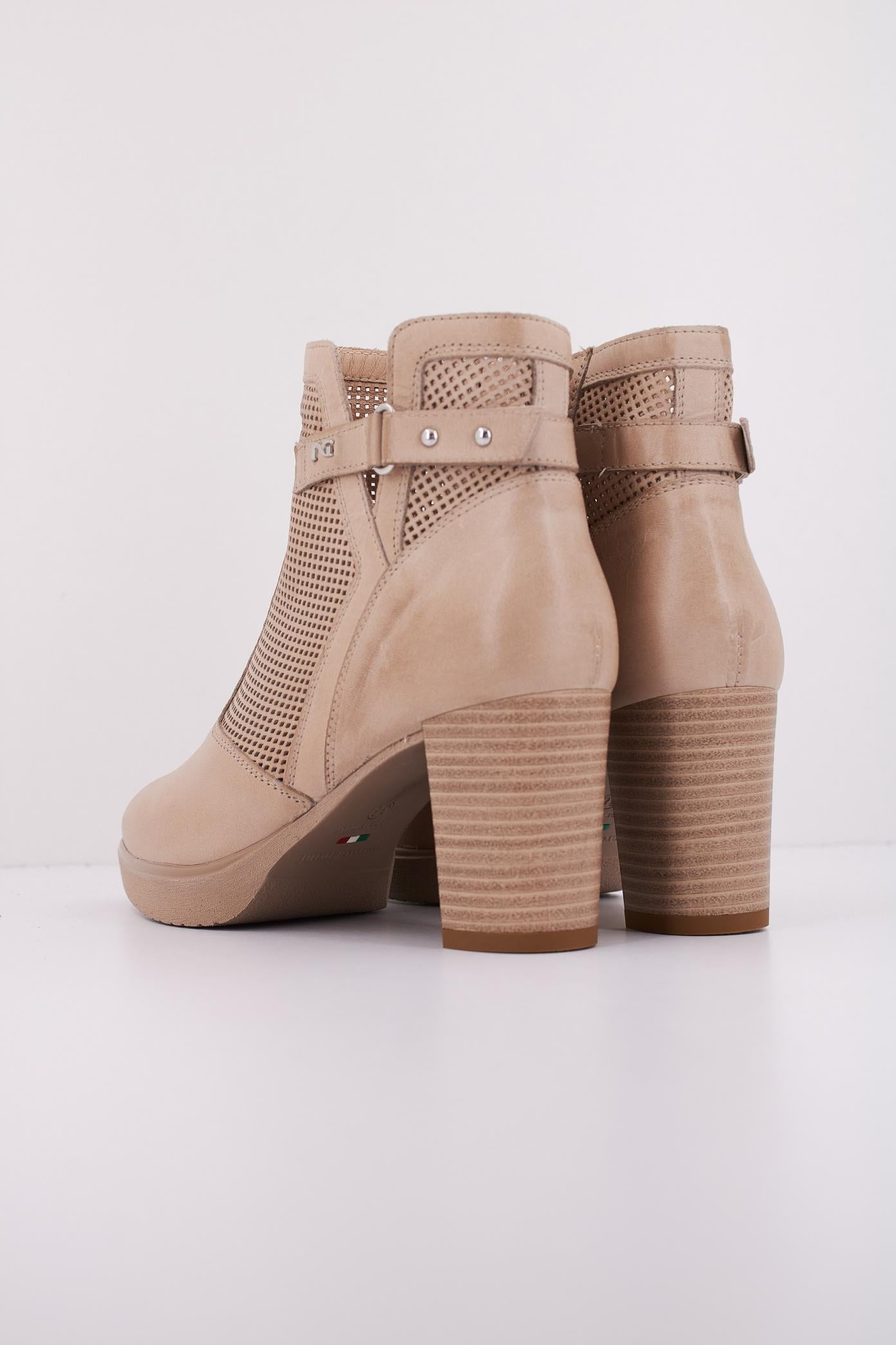 NERO GIARDINI ED en color MARRON CLARO (4)