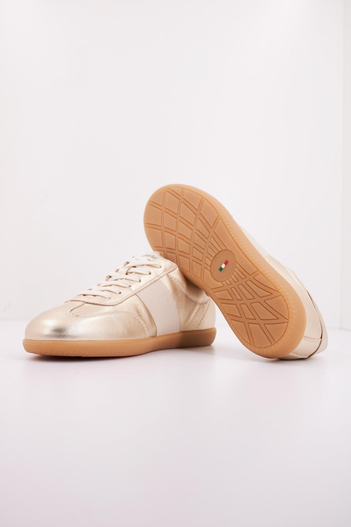 NERO GIARDINI ED en color ORO (5)