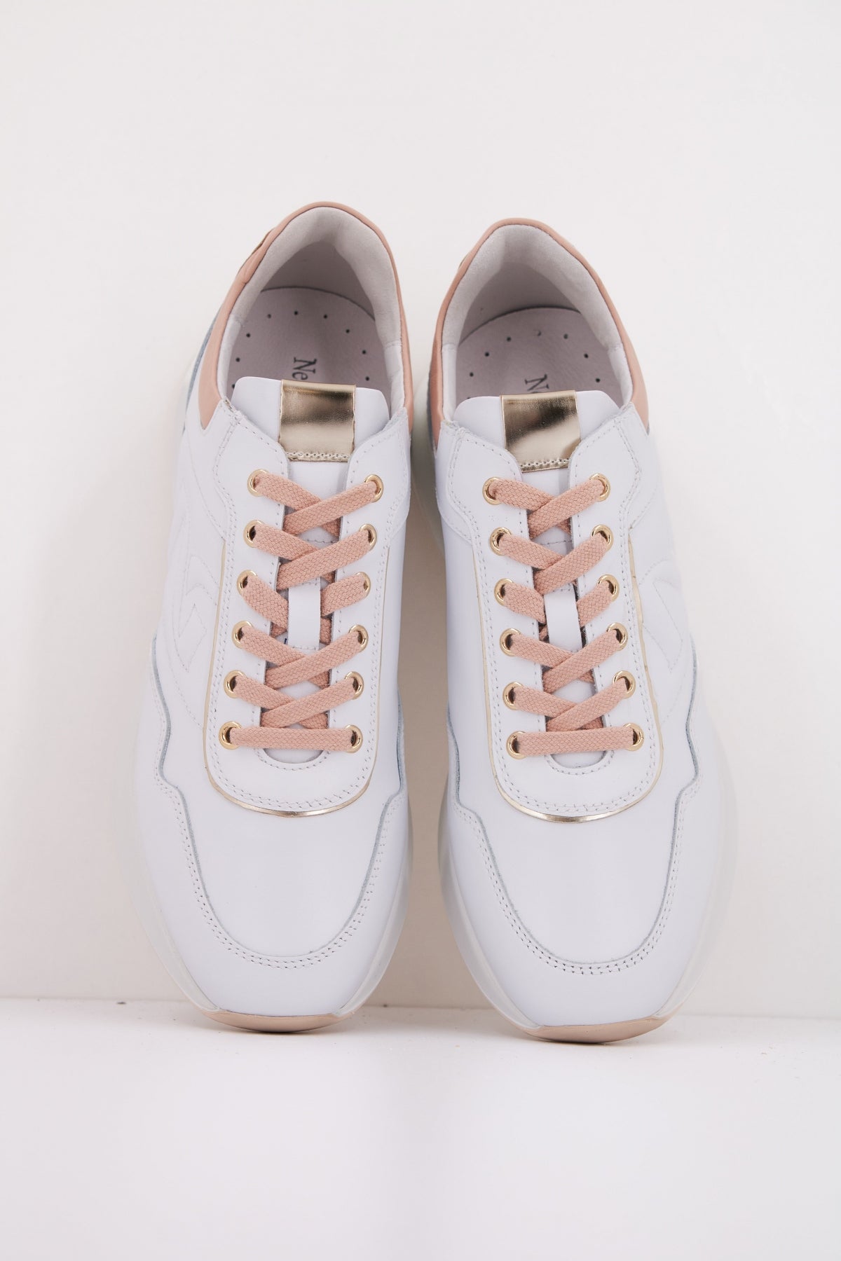 NERO GIARDINI ED en color BLANCO (3)