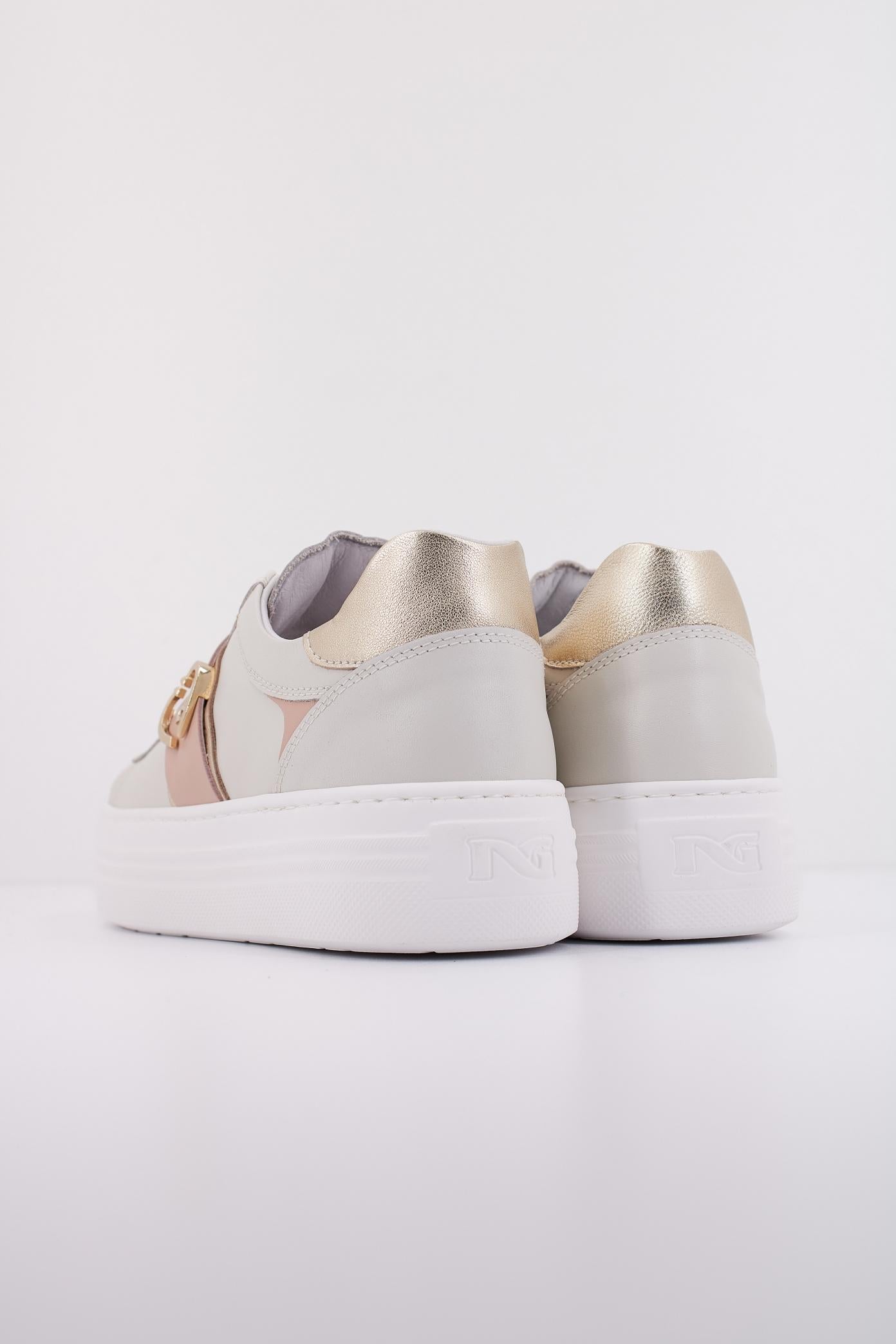 NERO GIARDINI ED en color BLANCO (4)