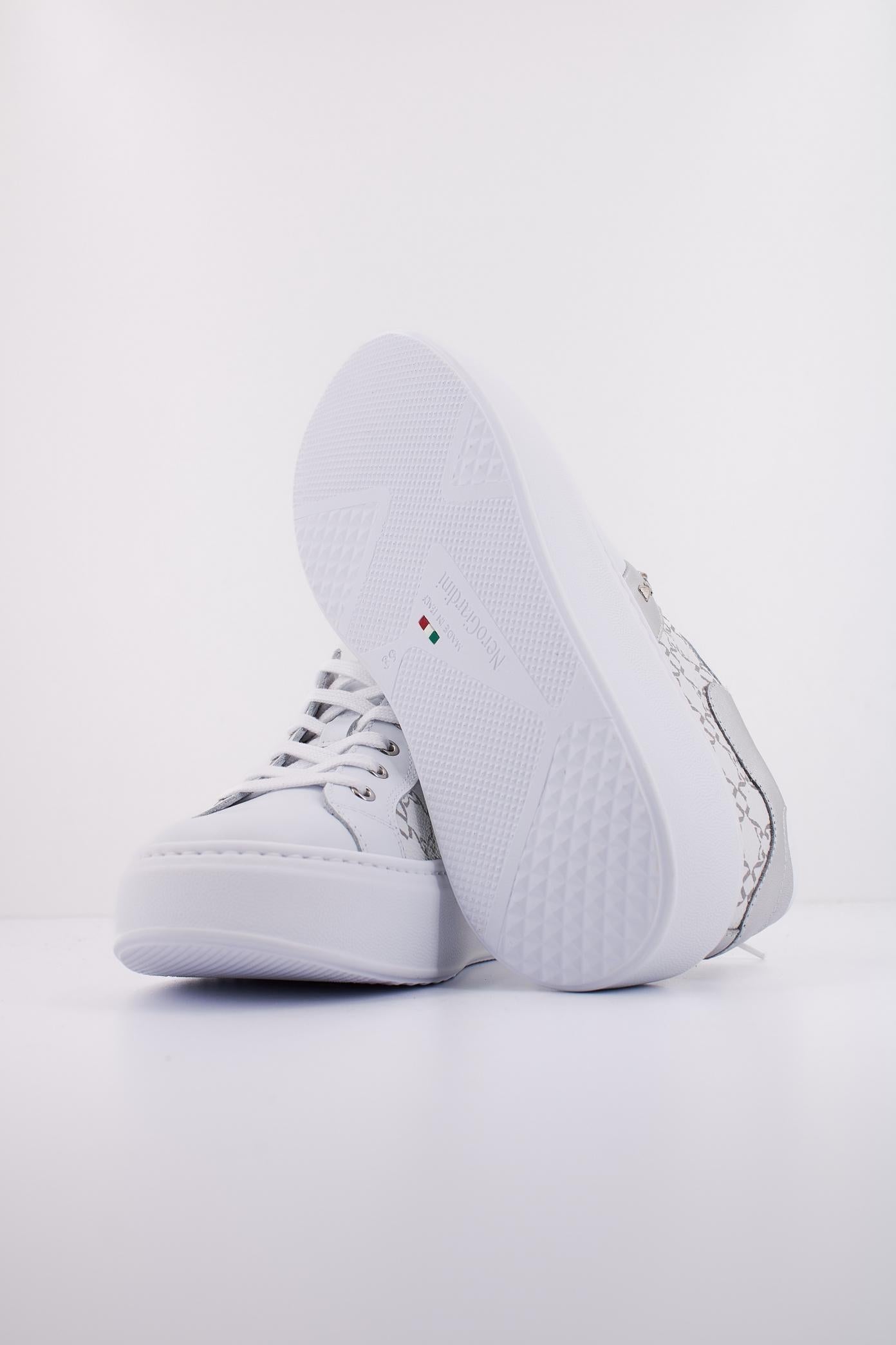 NERO GIARDINI ED en color BLANCO (5)