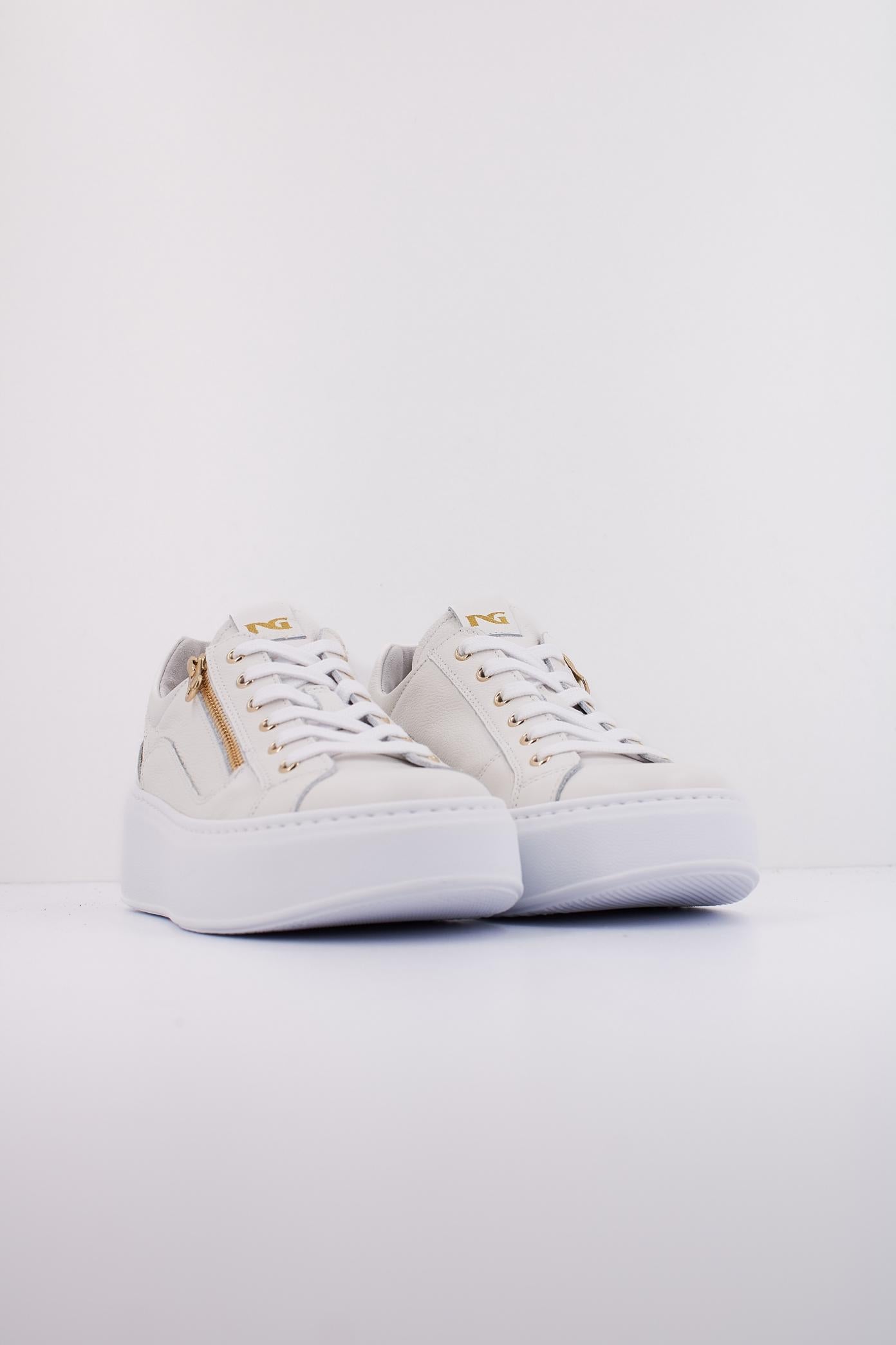 NERO GIARDINI ED en color BLANCO (2)