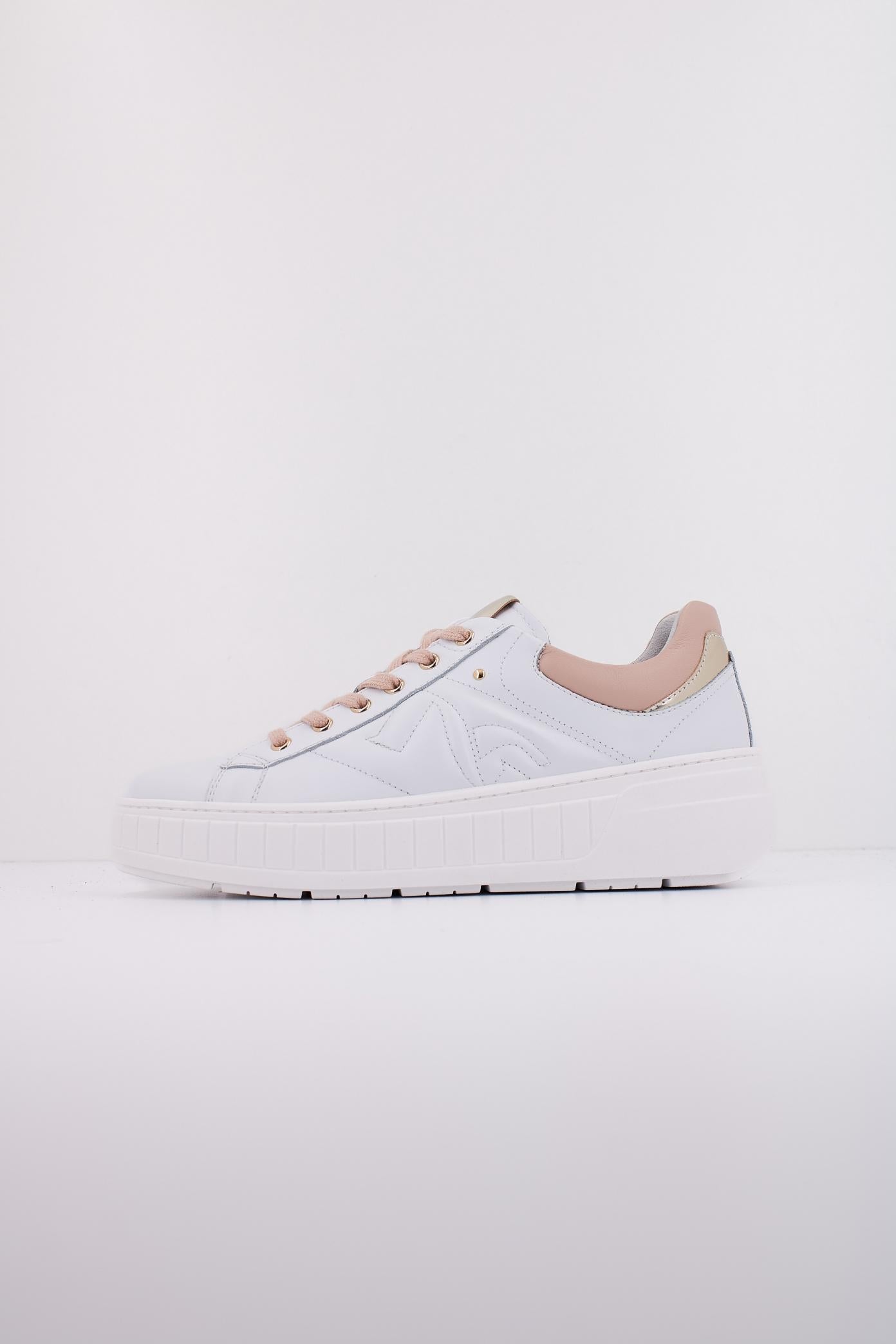 NERO GIARDINI ED en color BLANCO (1)