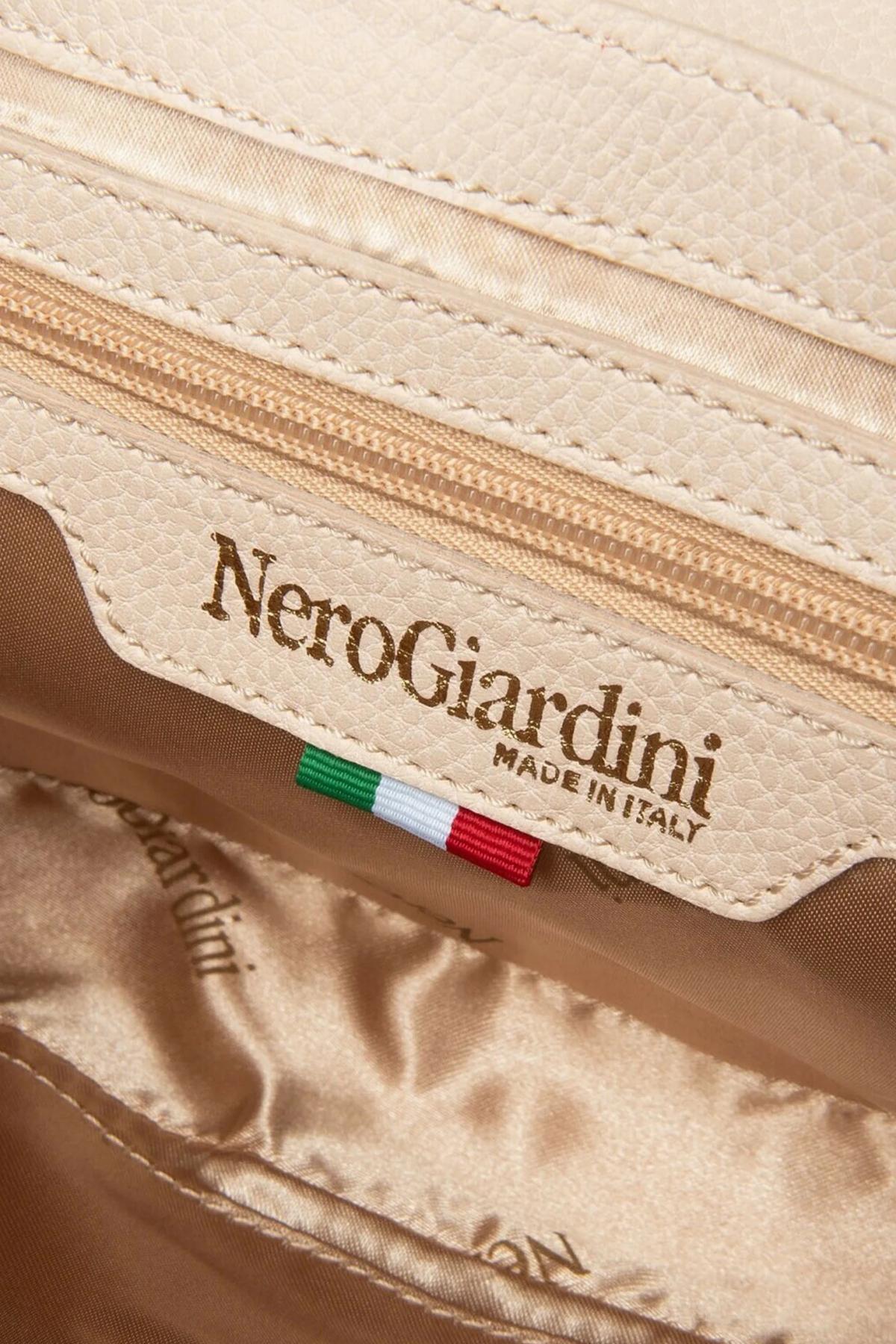 NERO GIARDINI T. GIOVE COL. en color BEIS (4)