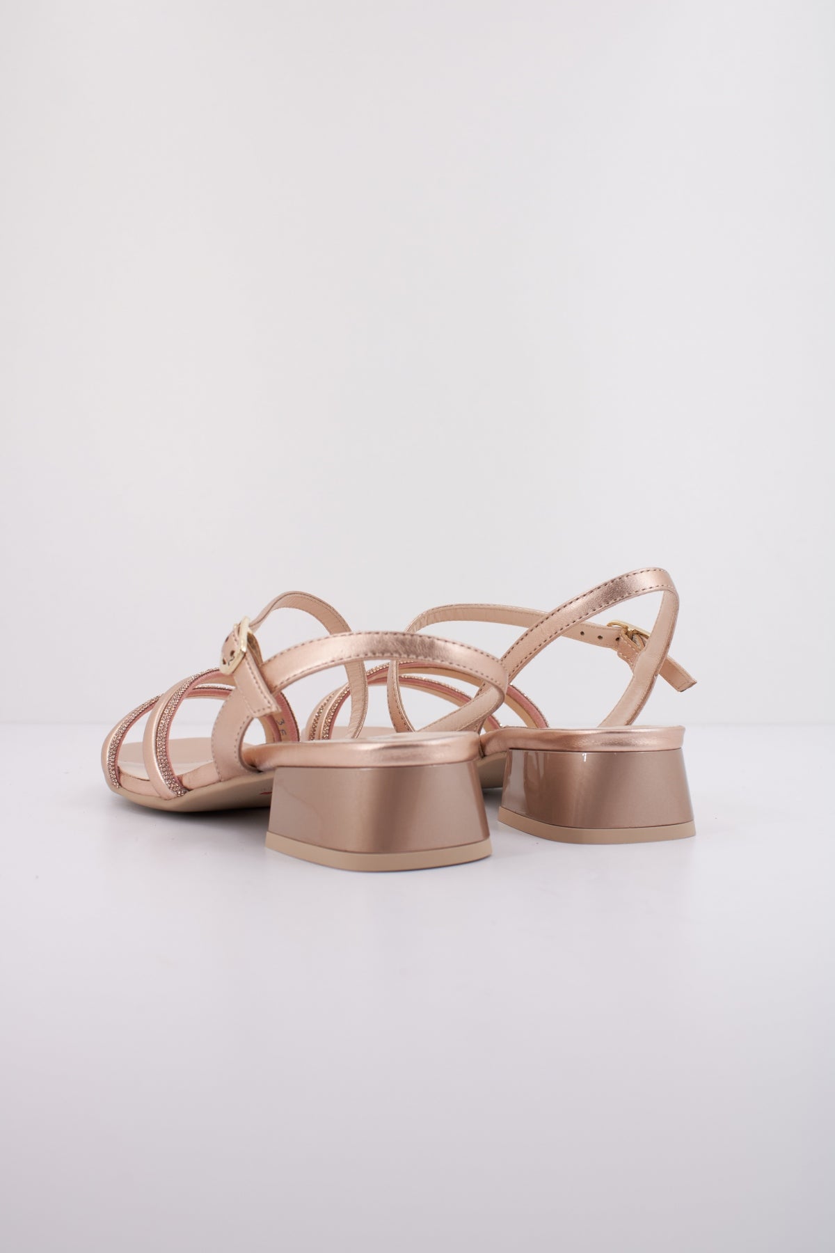 NERO GIARDINI ED en color NUDE (4)