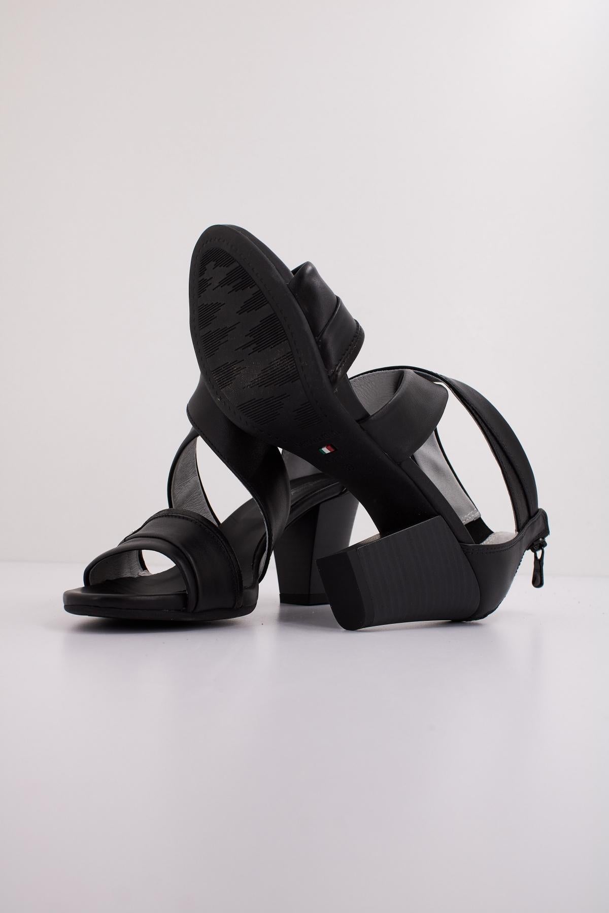 NERO GIARDINI ED en color NEGRO (5)