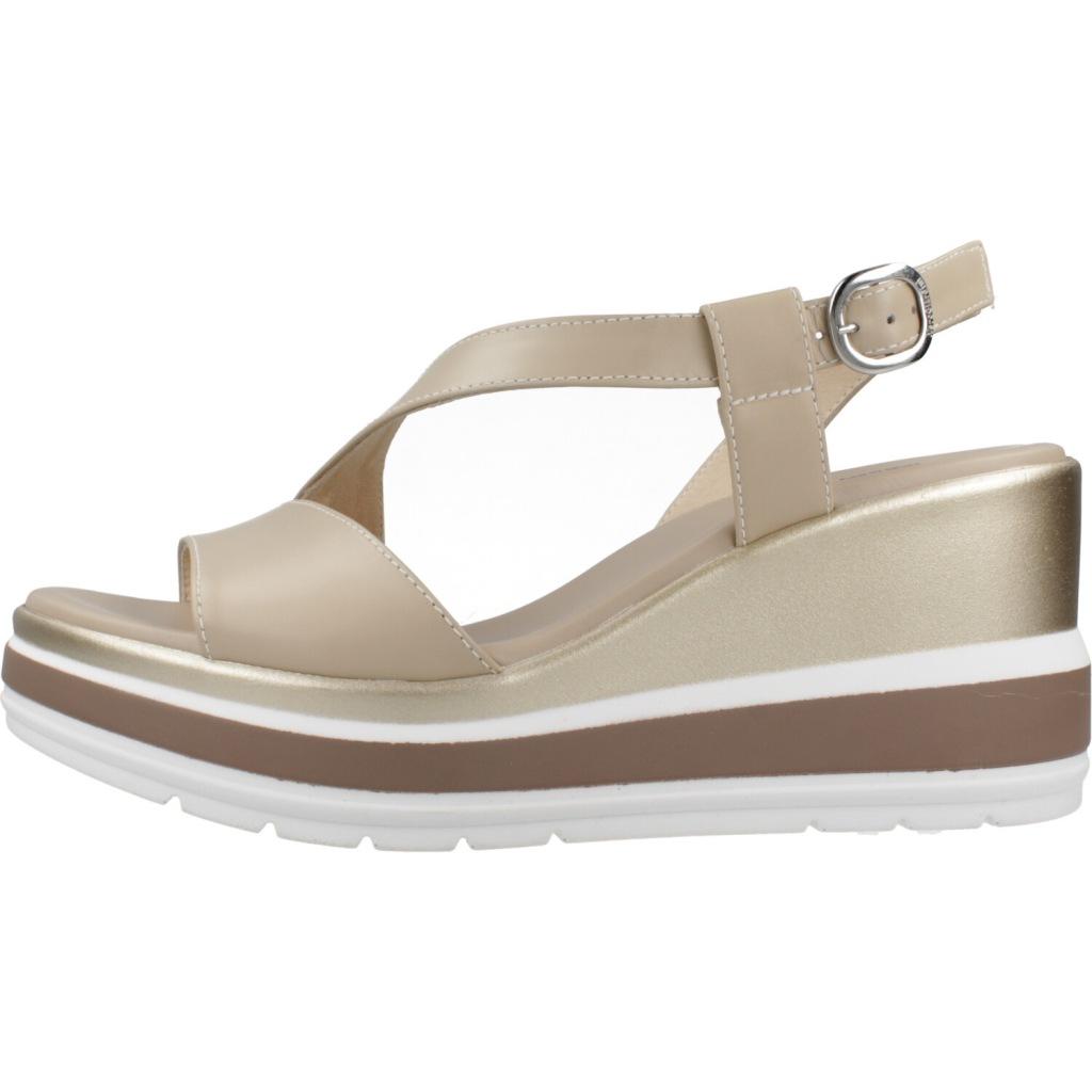 NERO GIARDINI ED en color MARRON CLARO (2)