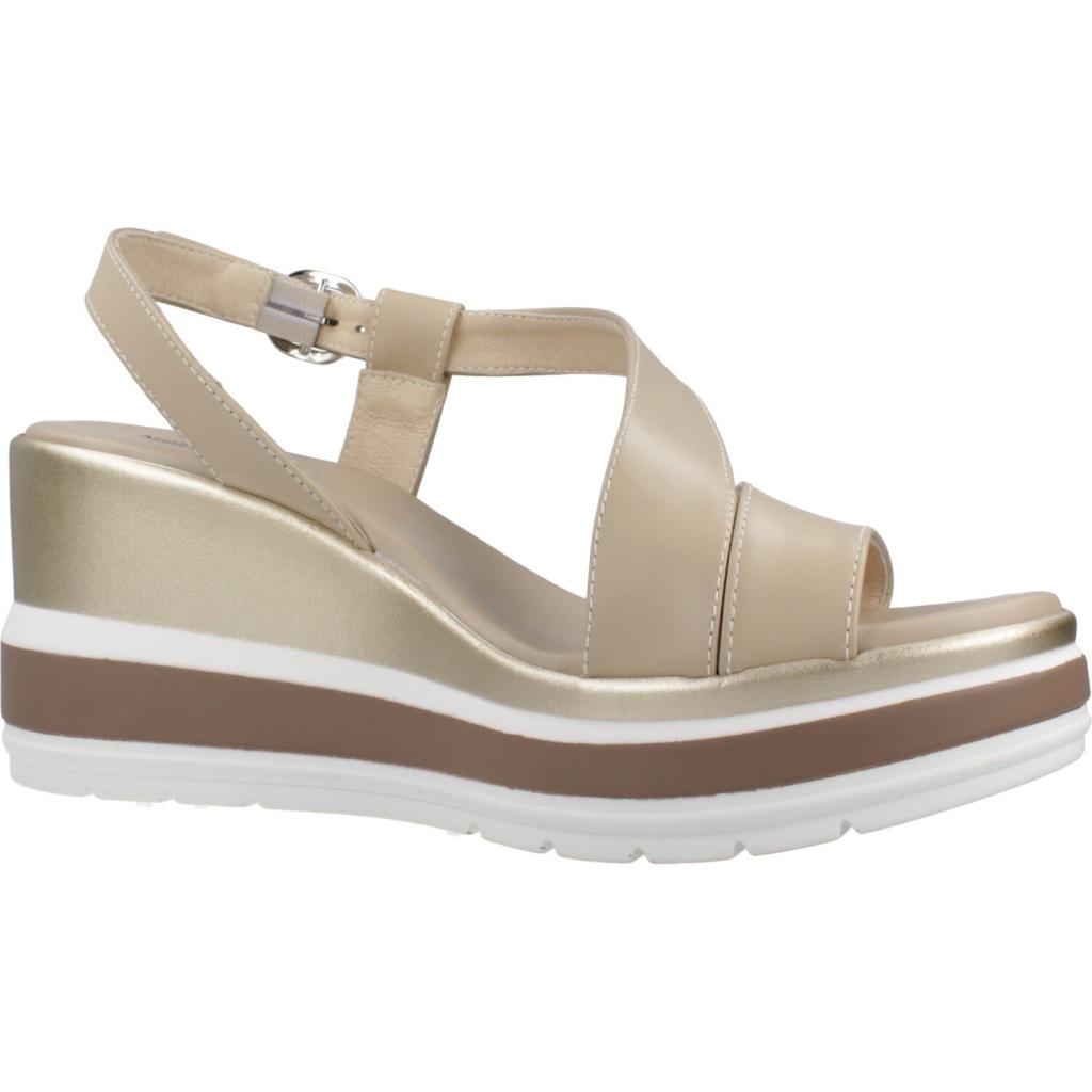 NERO GIARDINI ED en color MARRON CLARO (5)