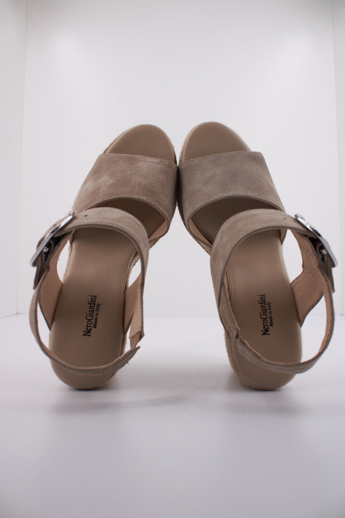 NERO GIARDINI ED en color GRIS (3)