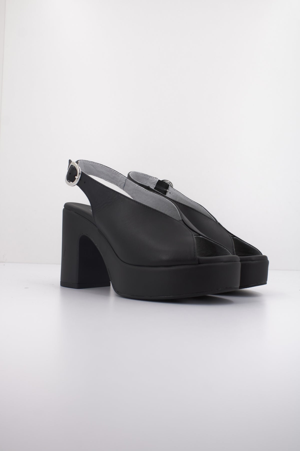 NERO GIARDINI ED en color NEGRO (2)