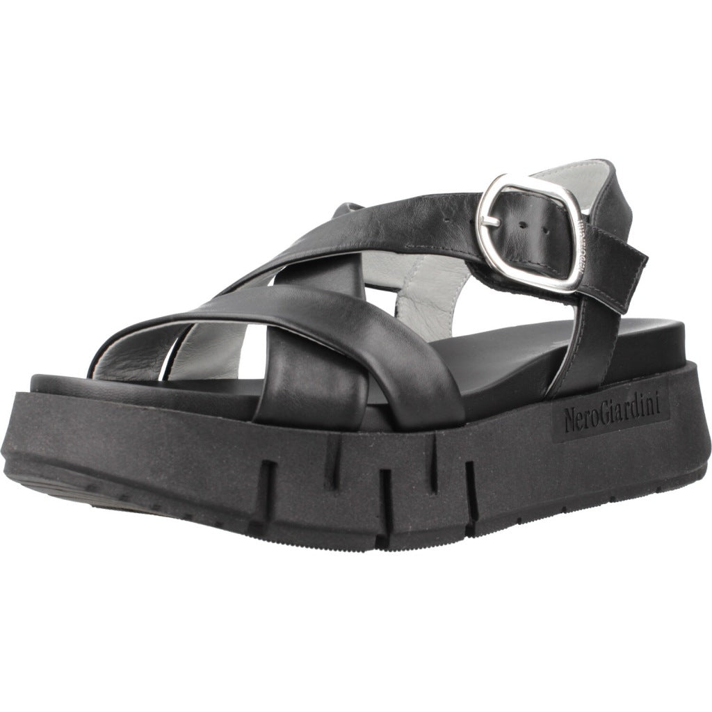NERO GIARDINI ED en color NEGRO (1)