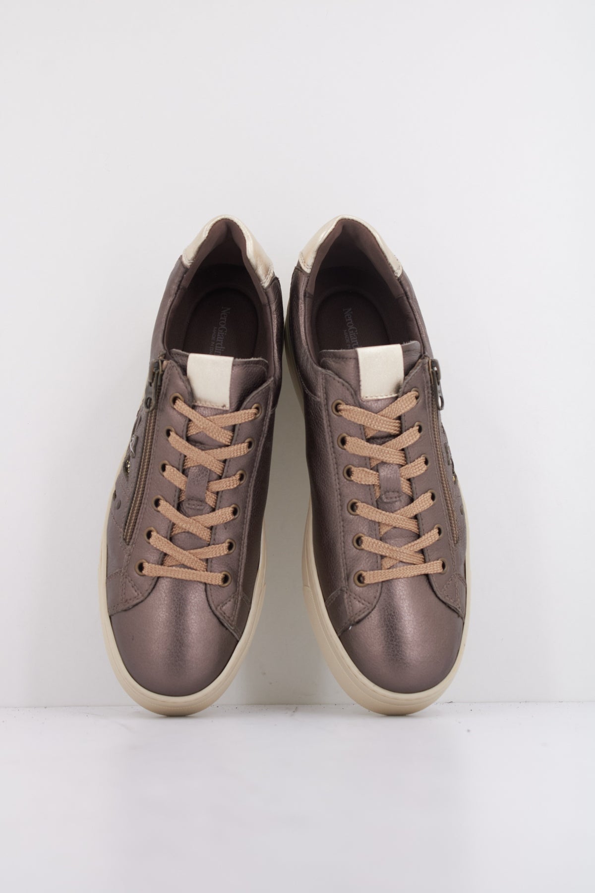 NERO GIARDINI ID en color BRONCE (3)