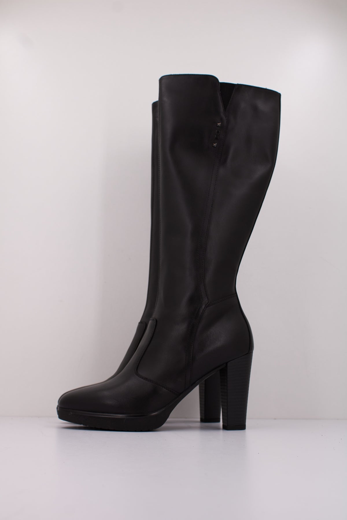 NERO GIARDINI ID en color NEGRO (1)