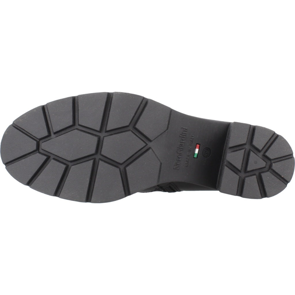 NERO GIARDINI ID en color NEGRO (6)