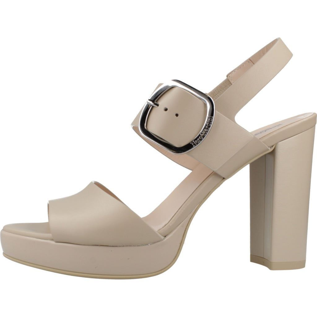 NERO GIARDINI ED en color BEIS (2)