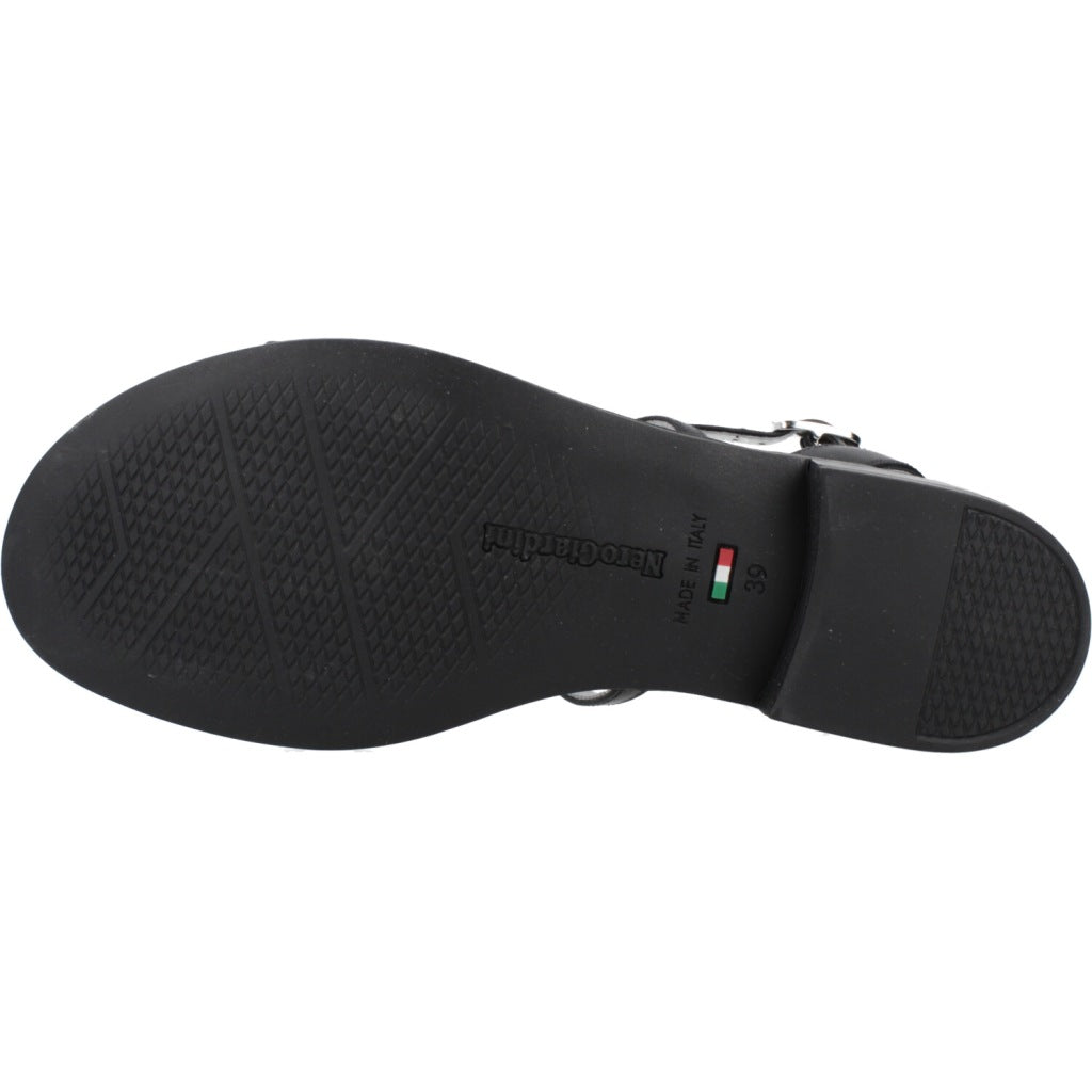 NERO GIARDINI ED en color NEGRO (6)