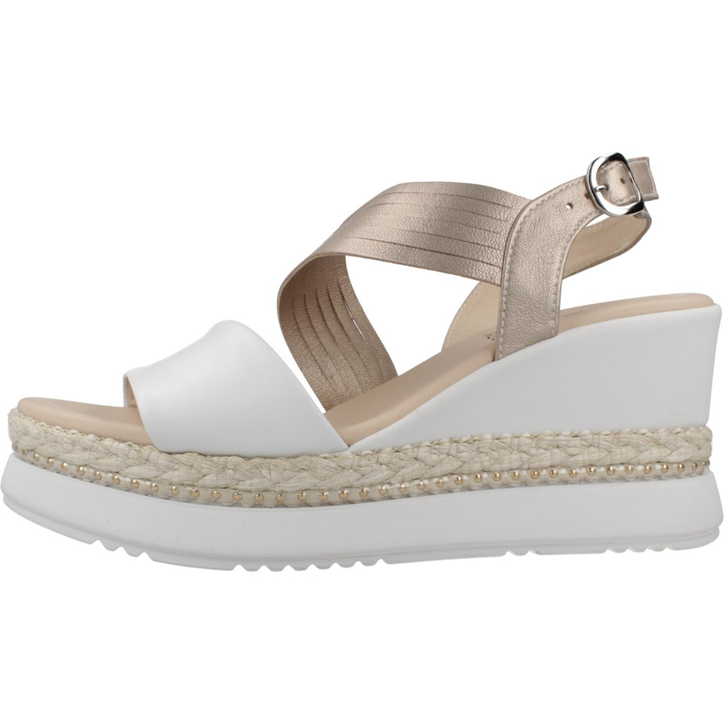 NERO GIARDINI ED en color BLANCO (2)